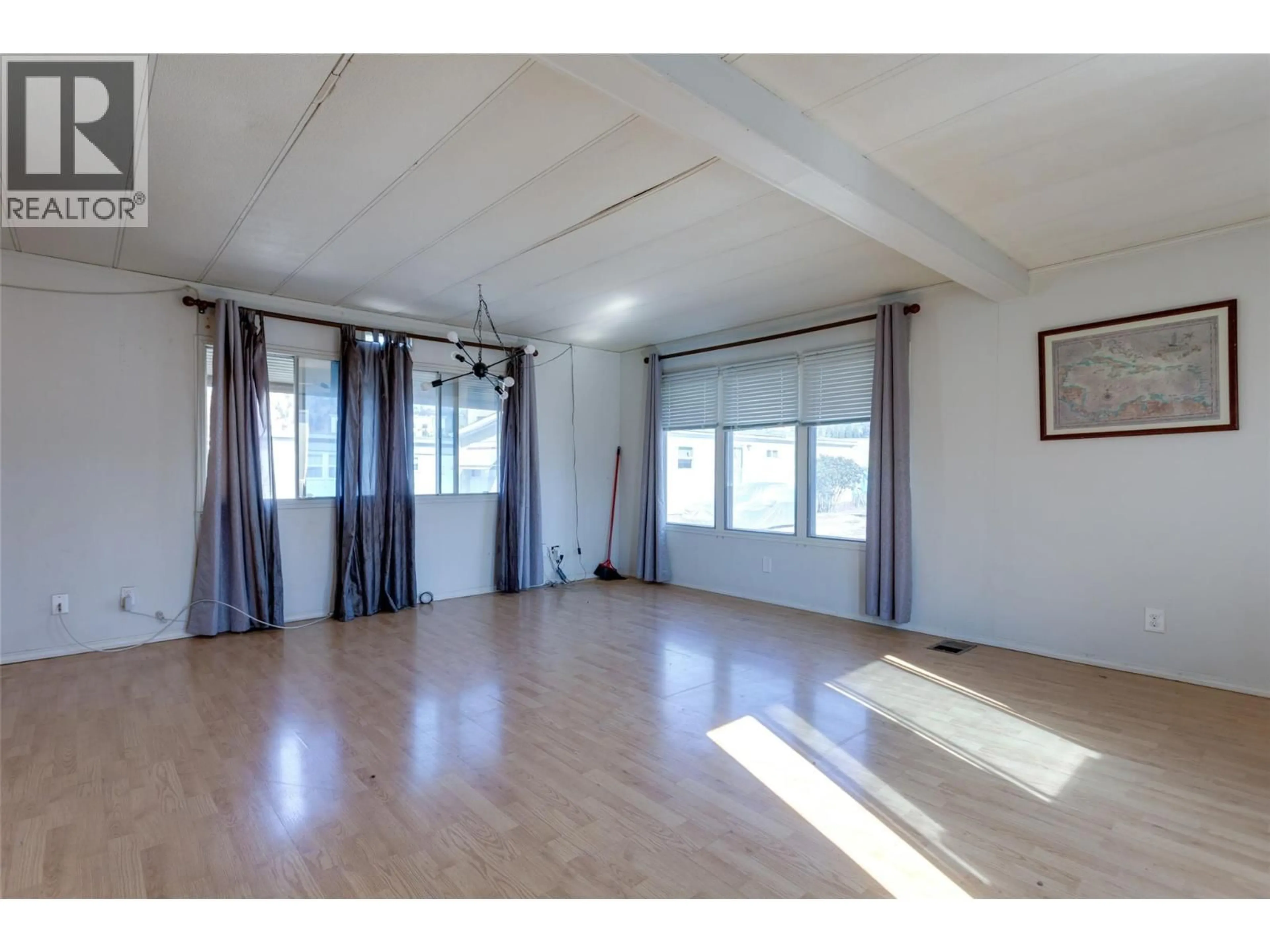 A pic of a room for 29 - 1925 BARON ROAD, Kelowna British Columbia V1X6W2