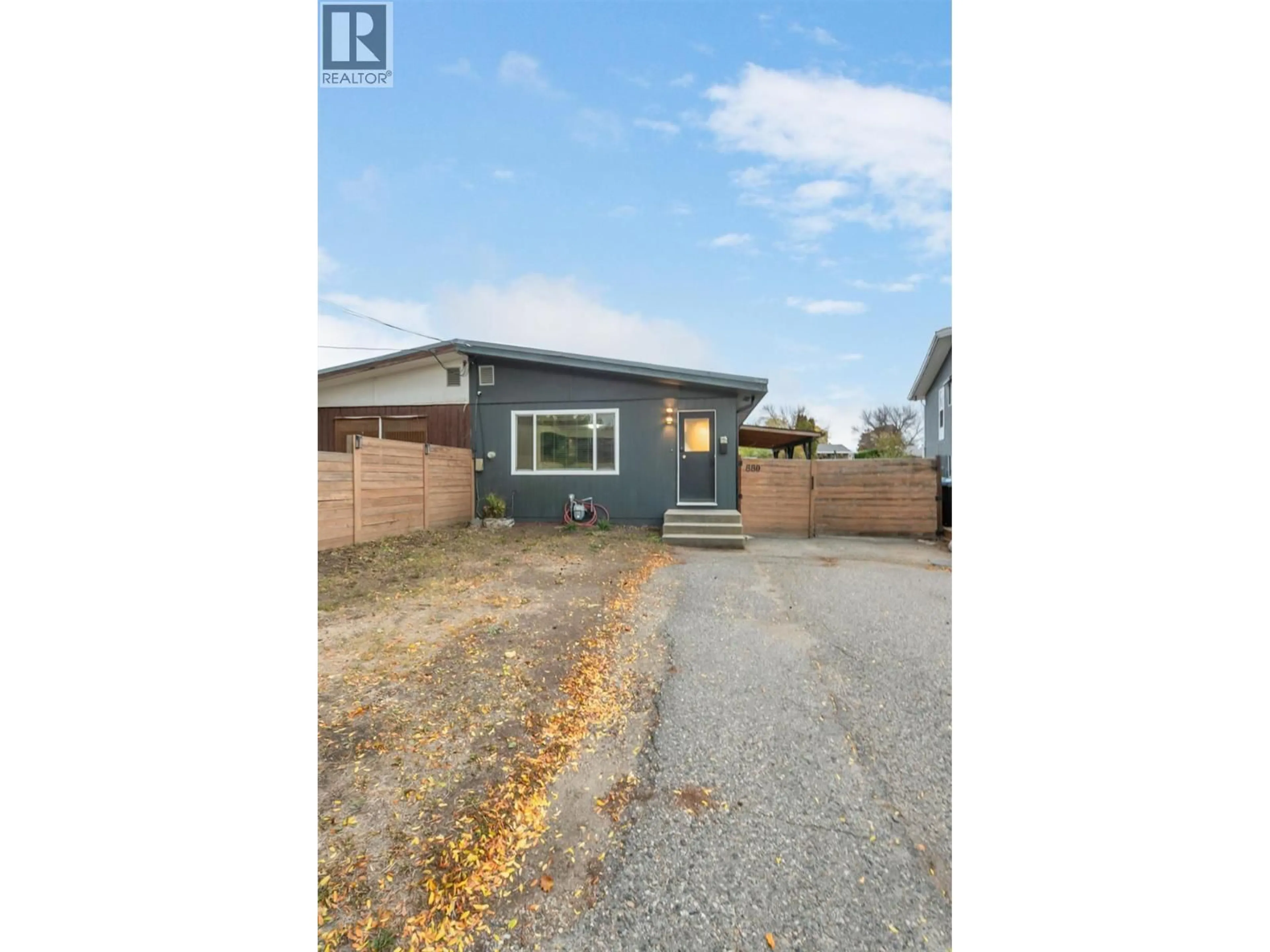 Unknown for 880 HOLLYDELL ROAD, Kelowna British Columbia V1X1L7