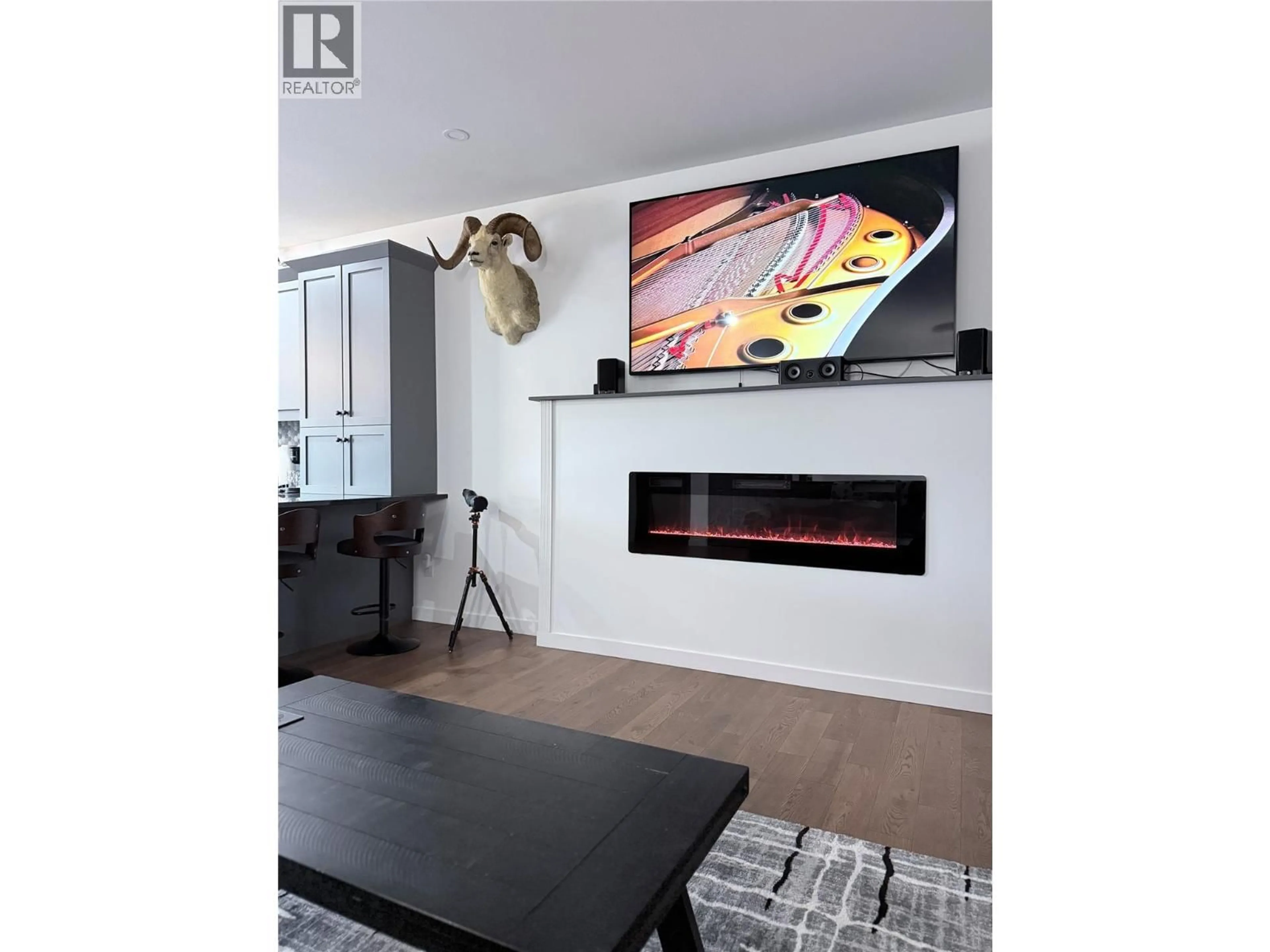 Home theater for 8779 MOUNTAIN VIEW STREET, Canal Flats British Columbia V0B1B0