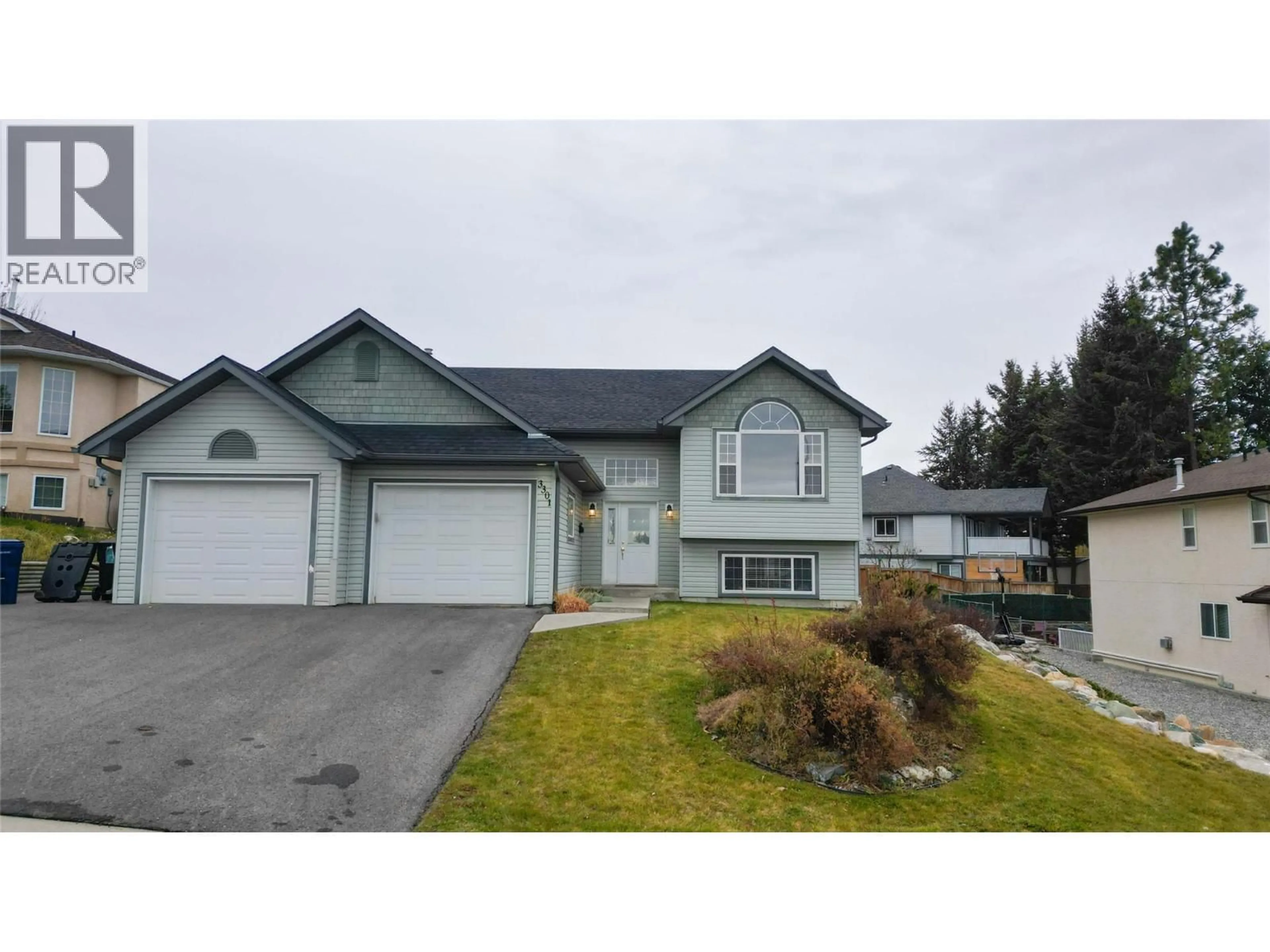 Home with vinyl exterior material, street for 3301 MT FISHER  N DRIVE, Cranbrook British Columbia V1C6N6