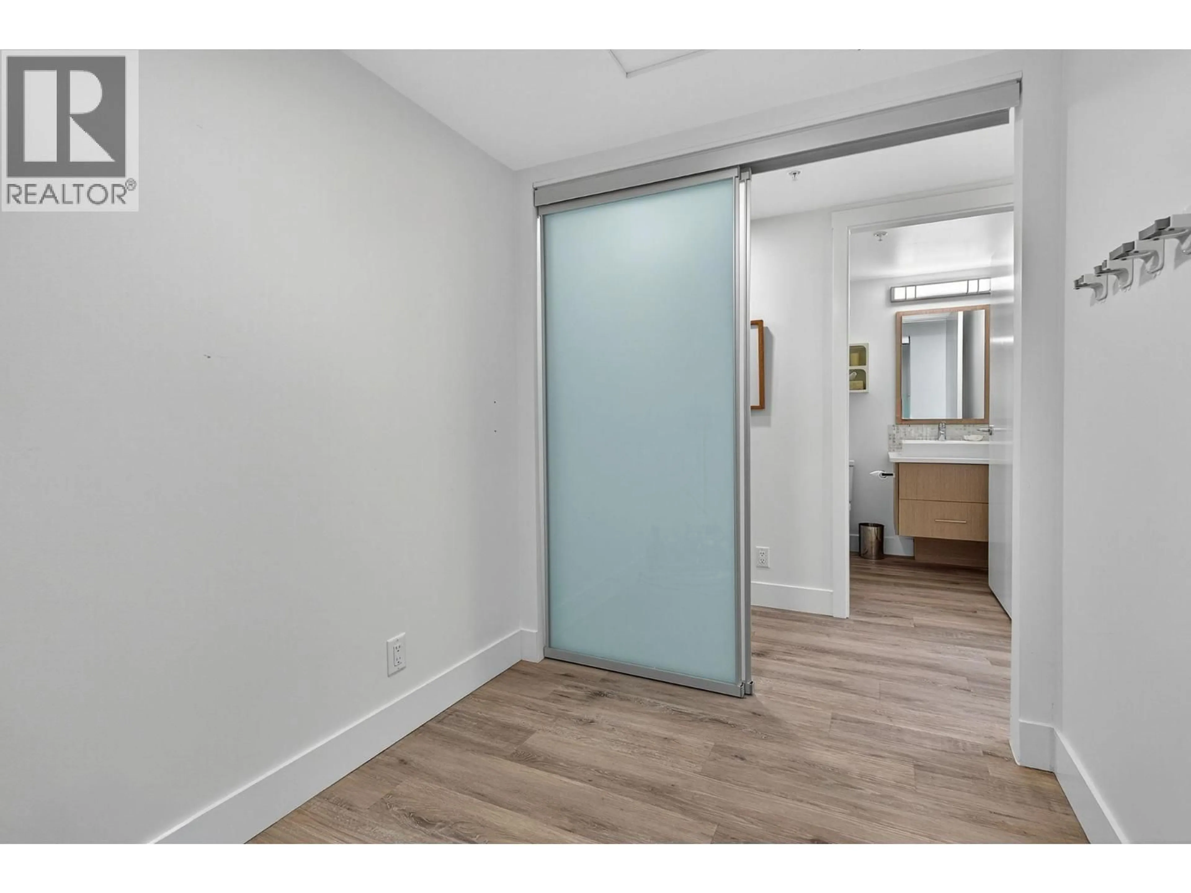 Unknown for 708 - 1588 ELLIS STREET, Kelowna British Columbia V1Y0H1