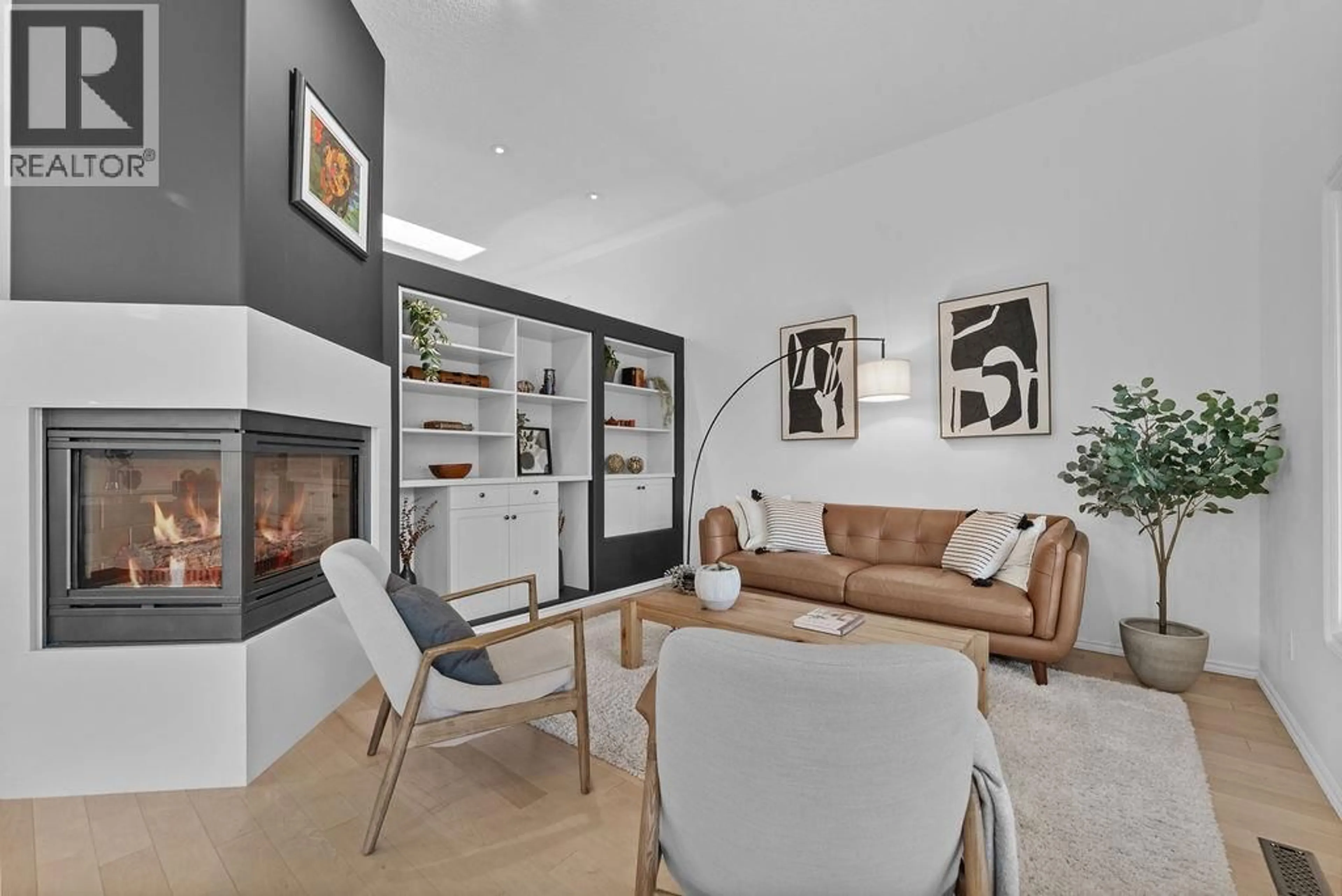 Living room with furniture, unknown for 31 - 1651 VALLEYVIEW DRIVE, Kamloops British Columbia V2C0A4