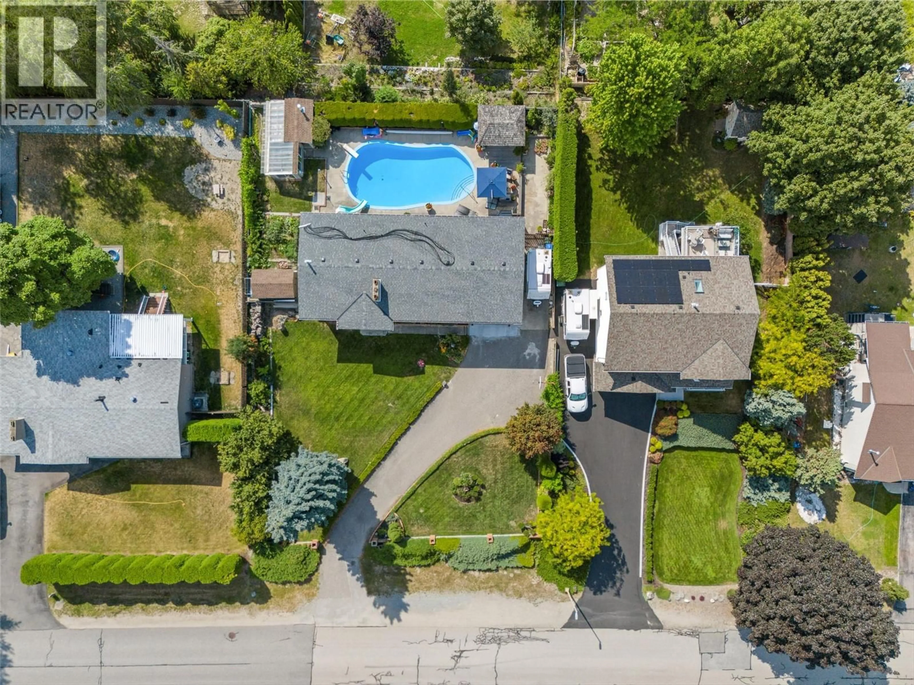 A pic from outside/outdoor area/front of a property/back of a property/a pic from drone, street for 2710 GUIDI ROAD, West Kelowna British Columbia V1Z2K4