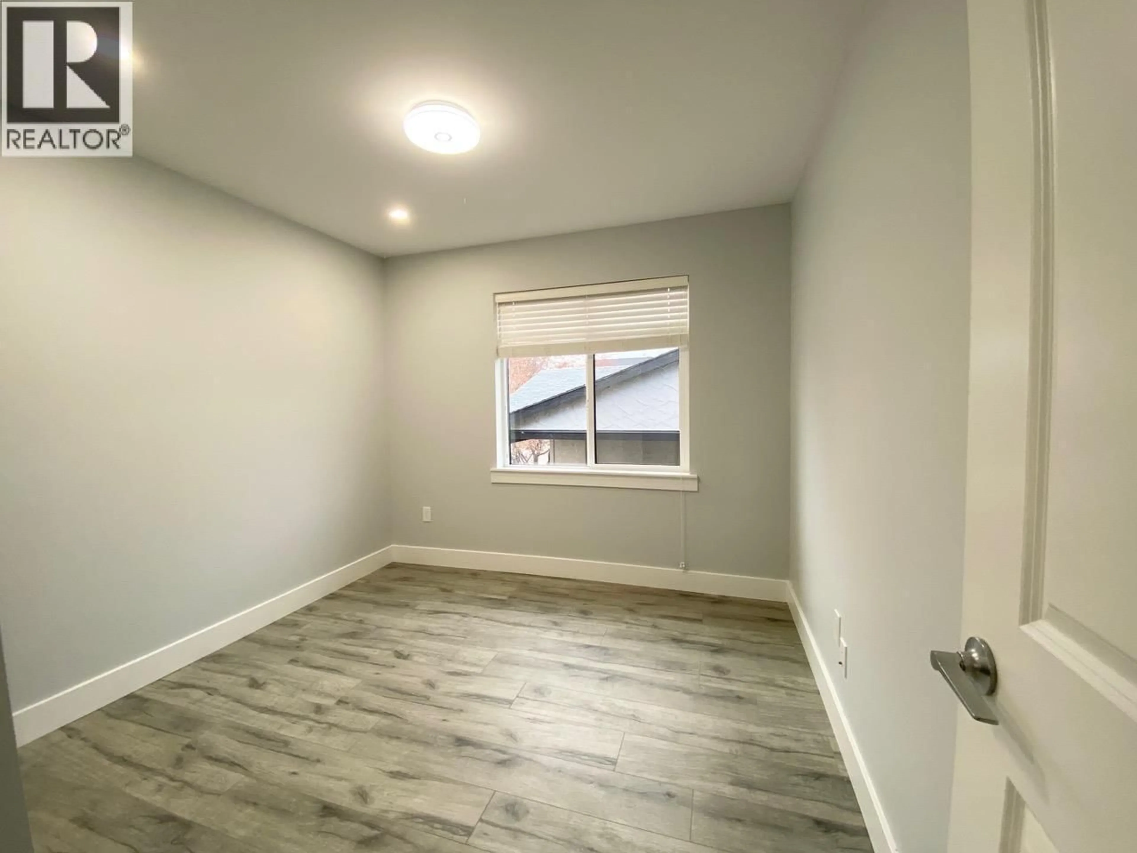 A pic of a room for 1 - 722 COOPLAND CRESCENT, Kelowna British Columbia V1Y2V1