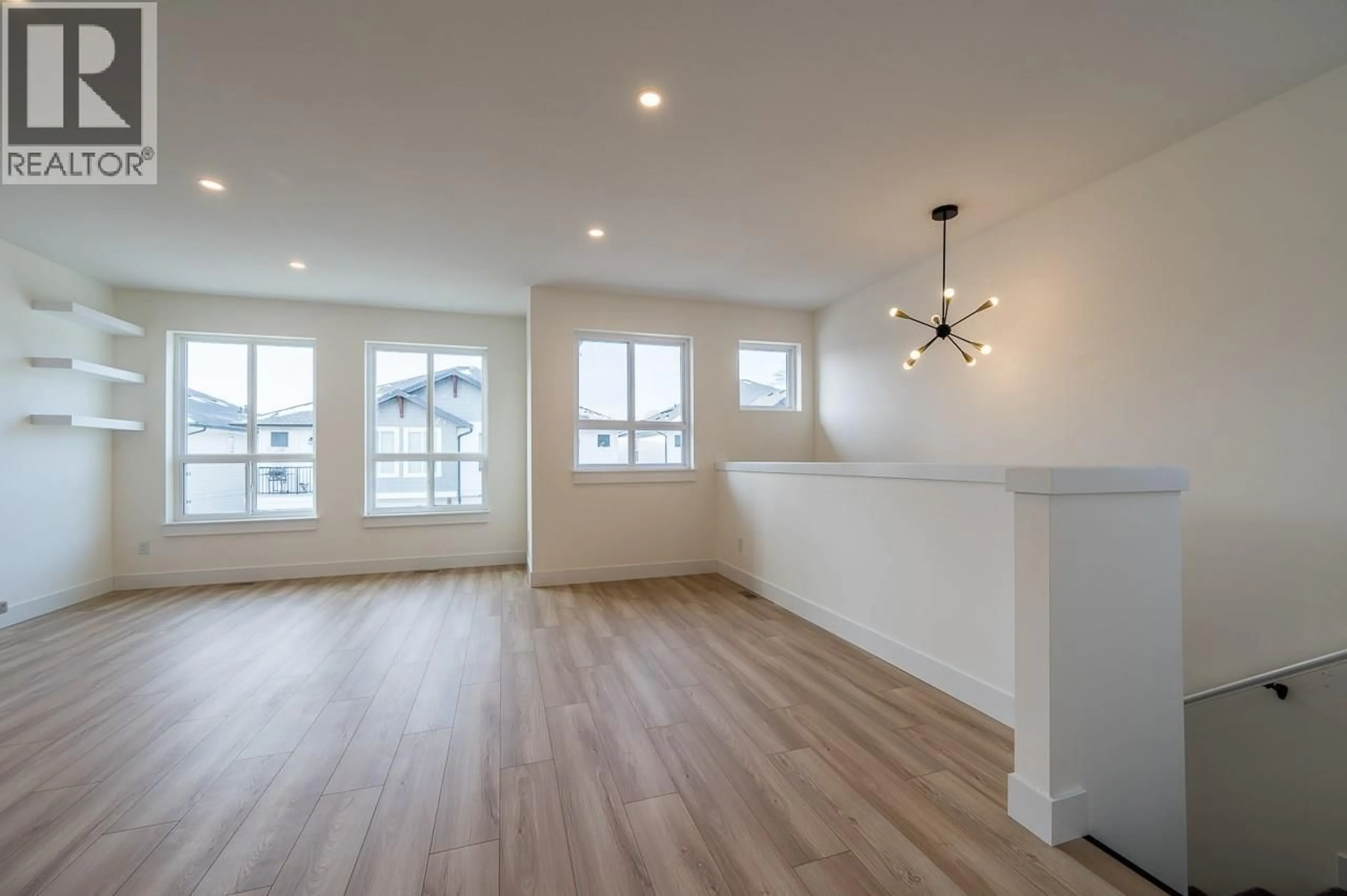 A pic of a room for 111 - 2648 TRANQUILLE ROAD, Kamloops British Columbia V2B3P1