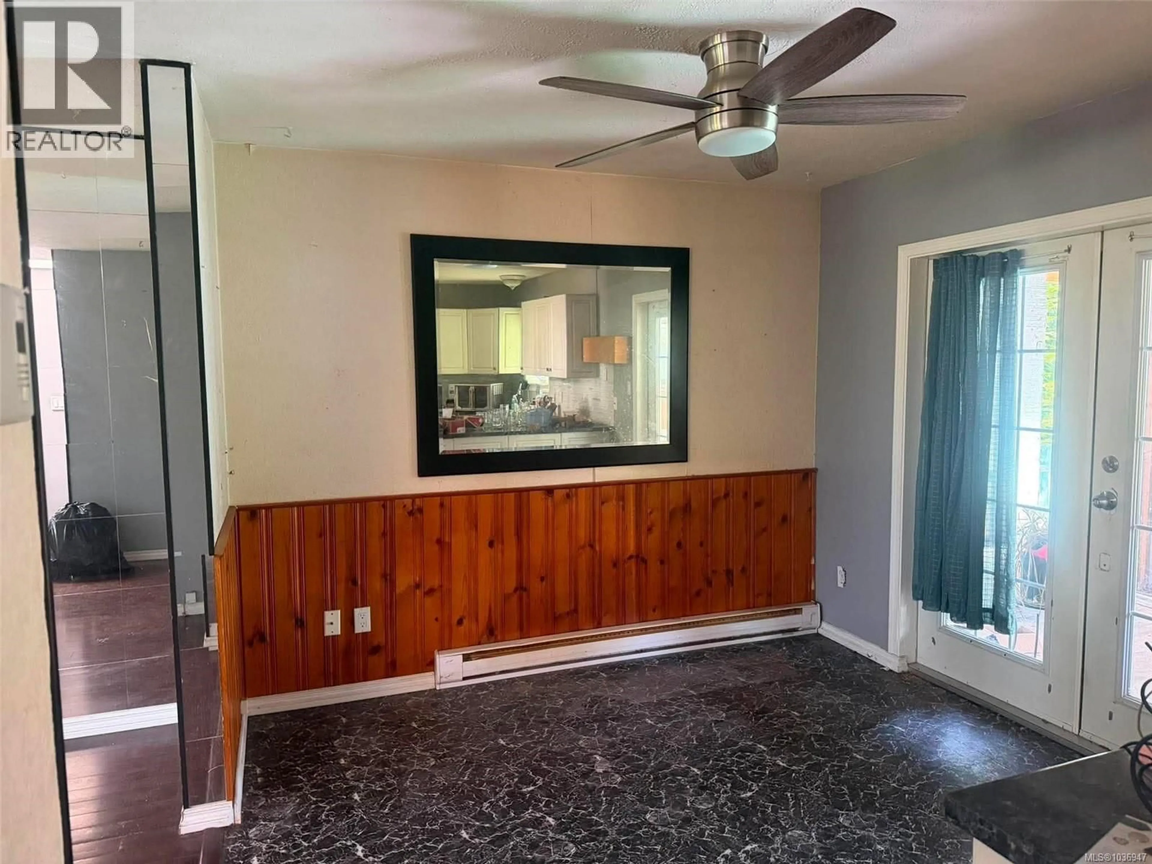 A pic of a room for 1933 GALERNO ROAD, Campbell River British Columbia V9W1K8