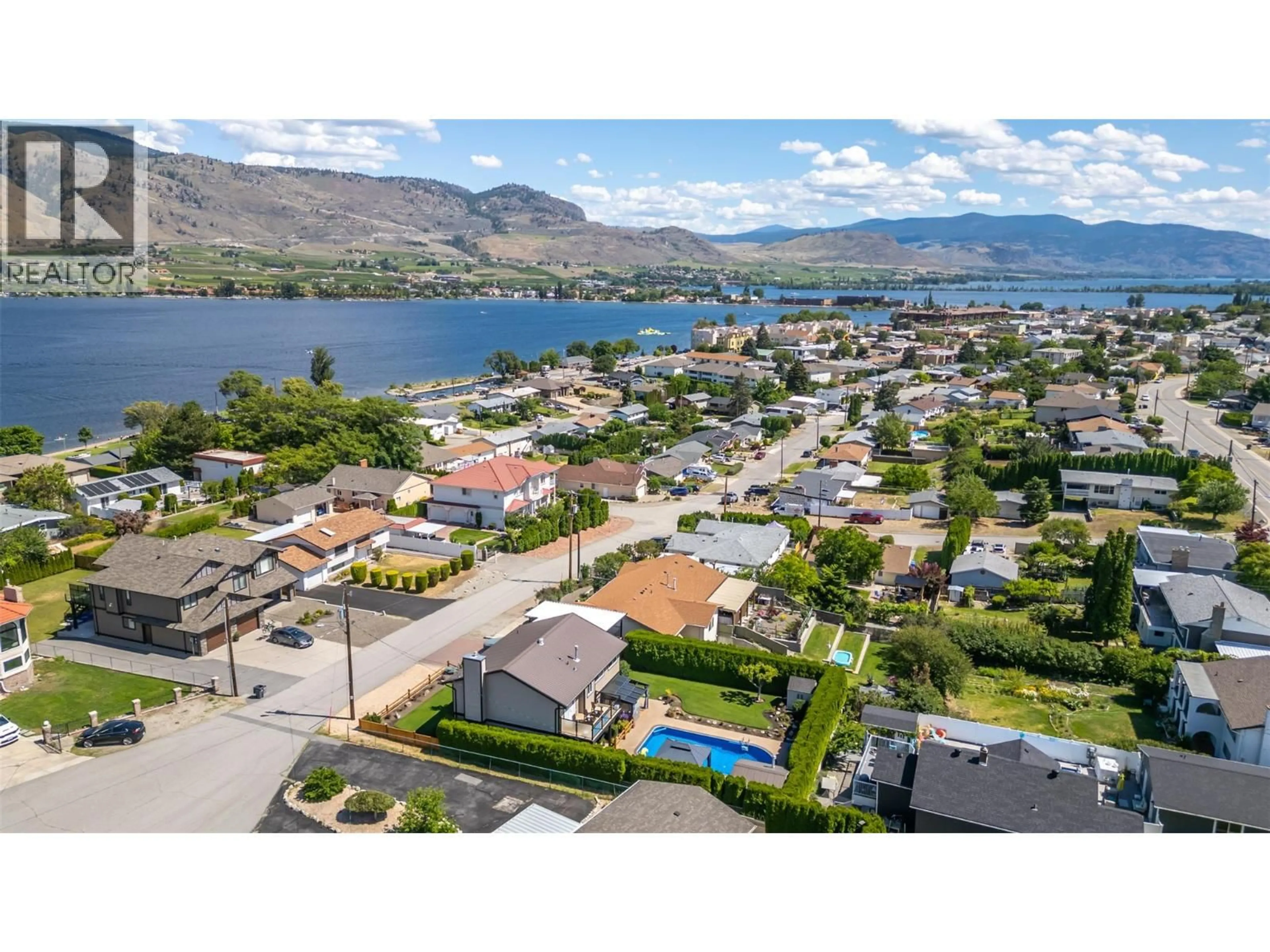 A pic from outside/outdoor area/front of a property/back of a property/a pic from drone, water/lake/river/ocean view for 6 MCINTOSH COURT, Osoyoos British Columbia V0H1V0