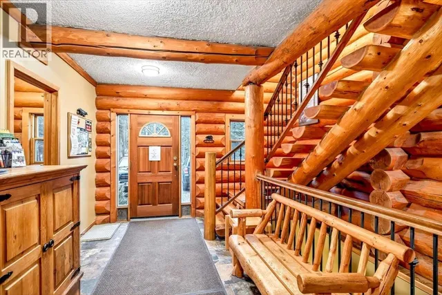 4580 TIMBERLINE CRESCENT, Fernie 3