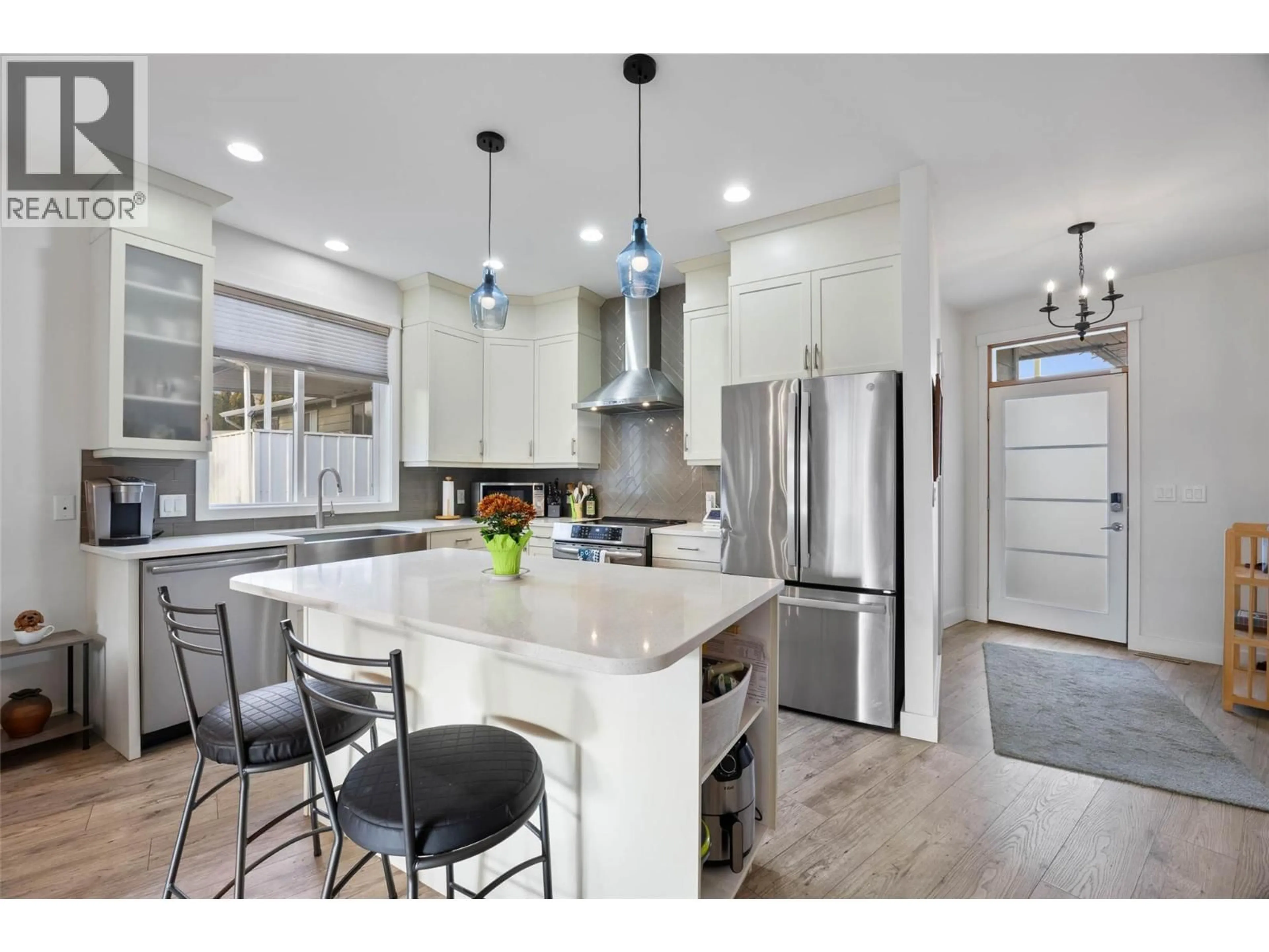 Open concept kitchen, ceramic/tile floor for 206 ASH DRIVE, Chase British Columbia V0E1M0