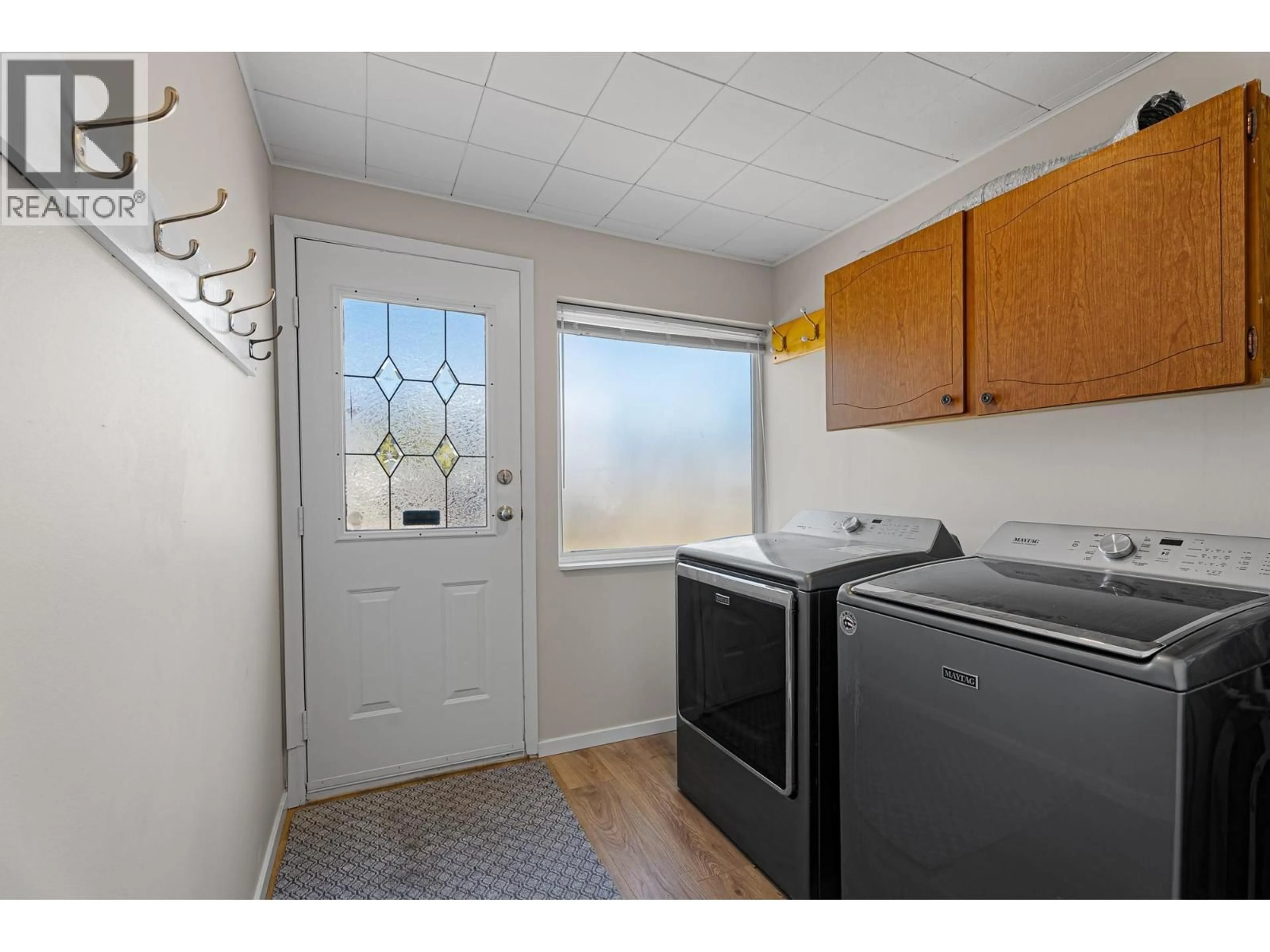 Standard kitchen, unknown for 2438 JACKSON AVENUE, Merritt British Columbia V1K1B8