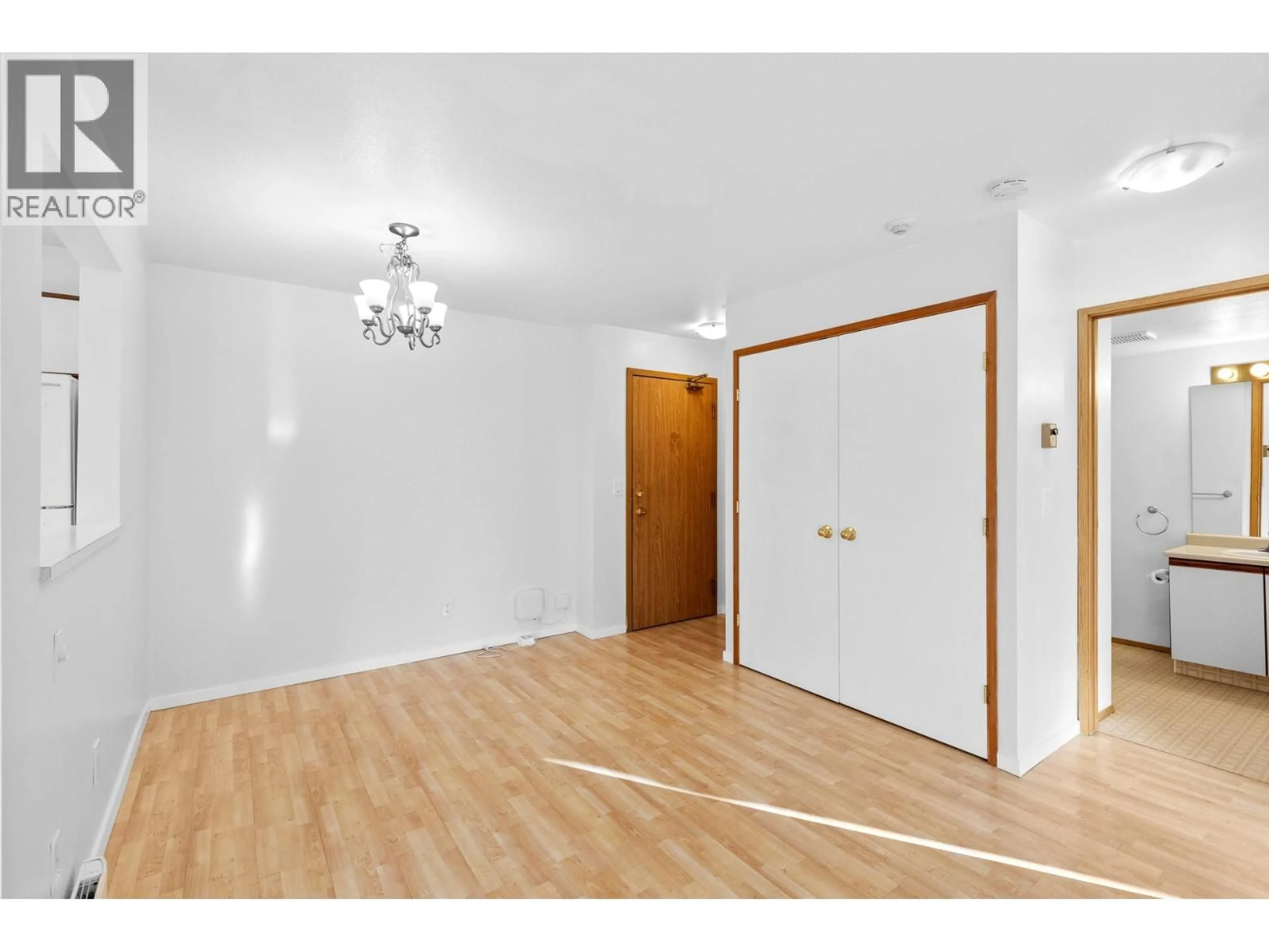 Unknown for 201 - 3180 DE MONTREUIL COURT, Kelowna British Columbia V1W3W4