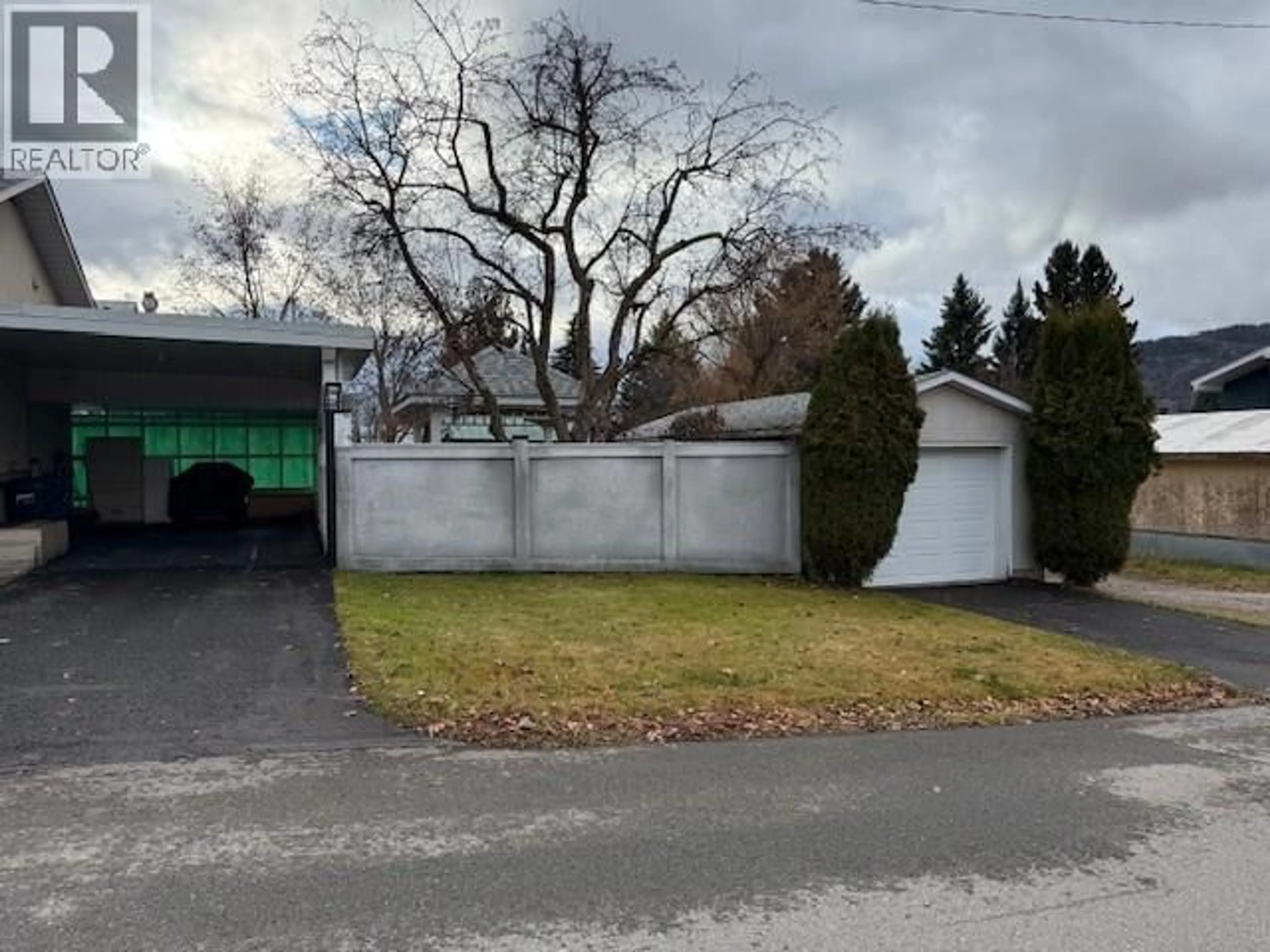 Unknown for 1091 3RD AVENUE, Fernie British Columbia V0B1M0