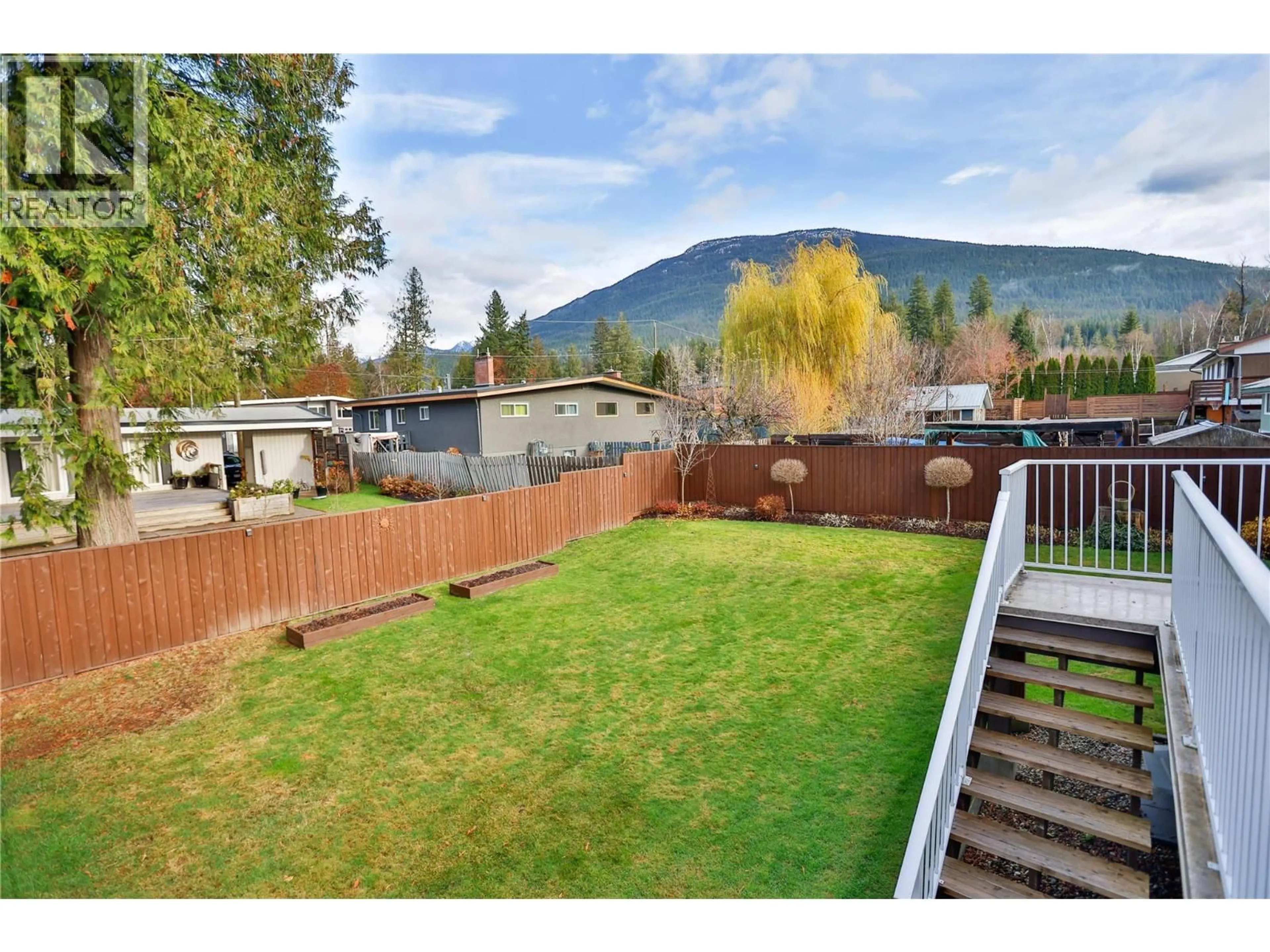 A pic from outside/outdoor area/front of a property/back of a property/a pic from drone, mountain view for 1976 MADDOCKS ROAD, Revelstoke British Columbia V0E2S0