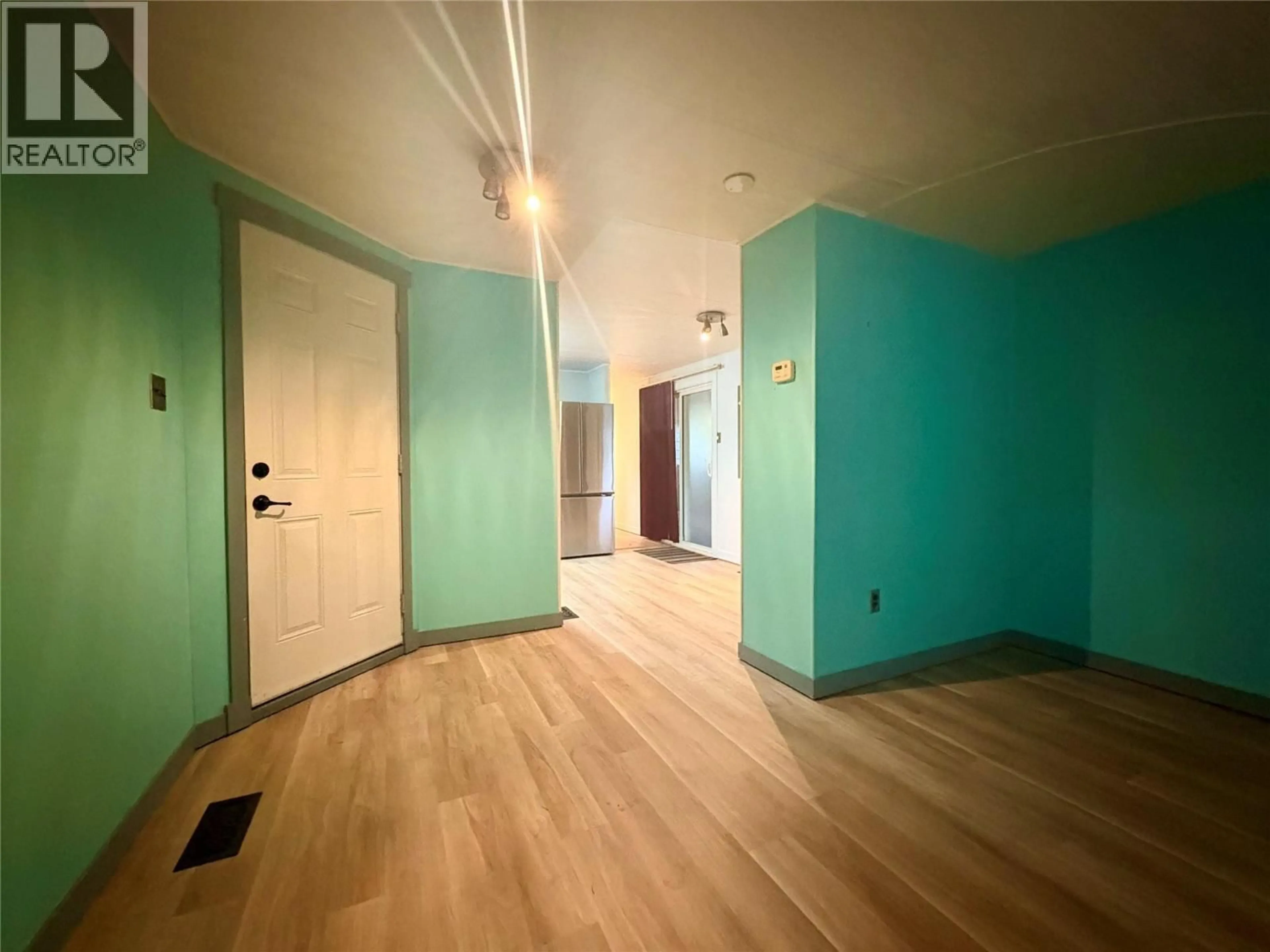 A pic of a room for 23 - 1929 97 HIGHWAY SOUTH, West Kelowna British Columbia V1Z2Z1