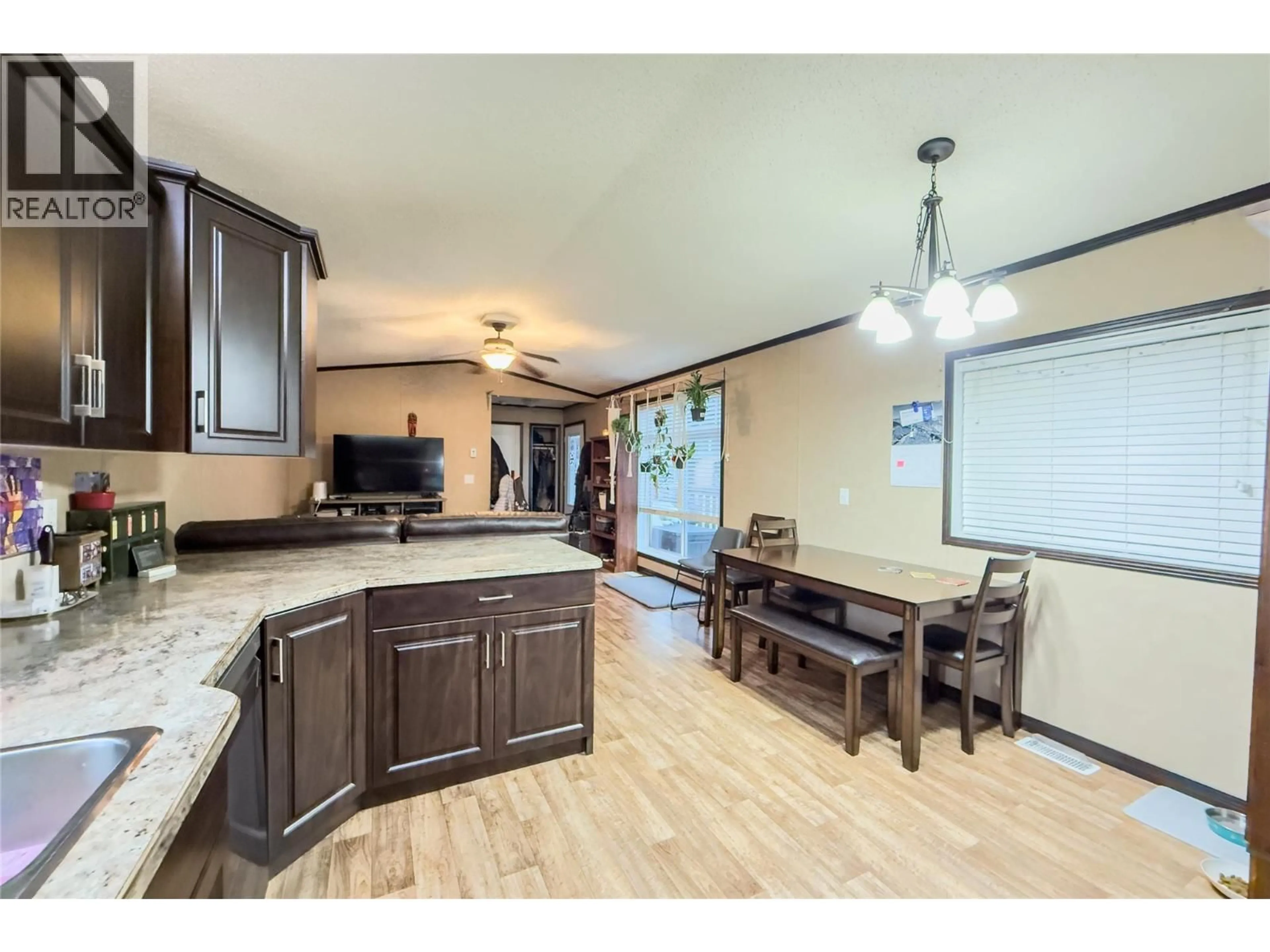 Open concept kitchen, unknown for 1400 12TH STREET, Golden British Columbia V0A1H1