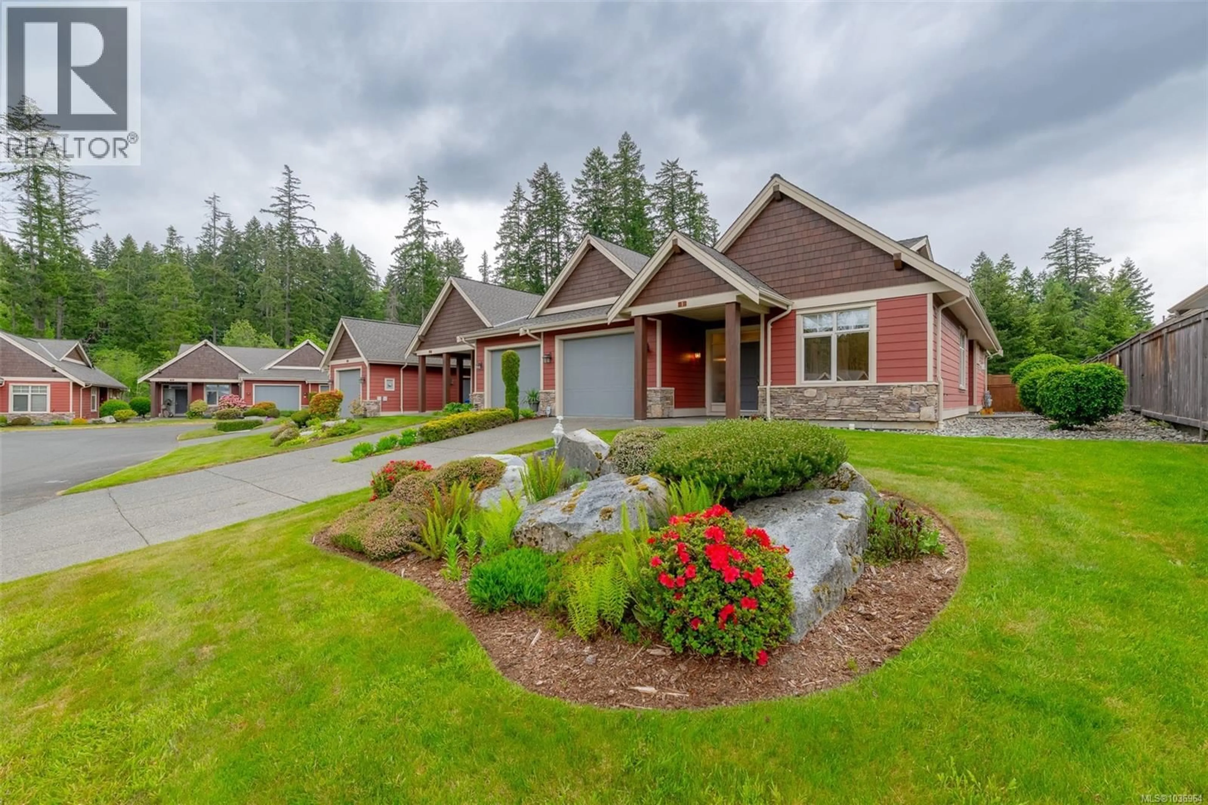 Home with vinyl exterior material, unknown for 1 - 3500 MCKNIGHT STREET, Port Alberni British Columbia V9Y7N5