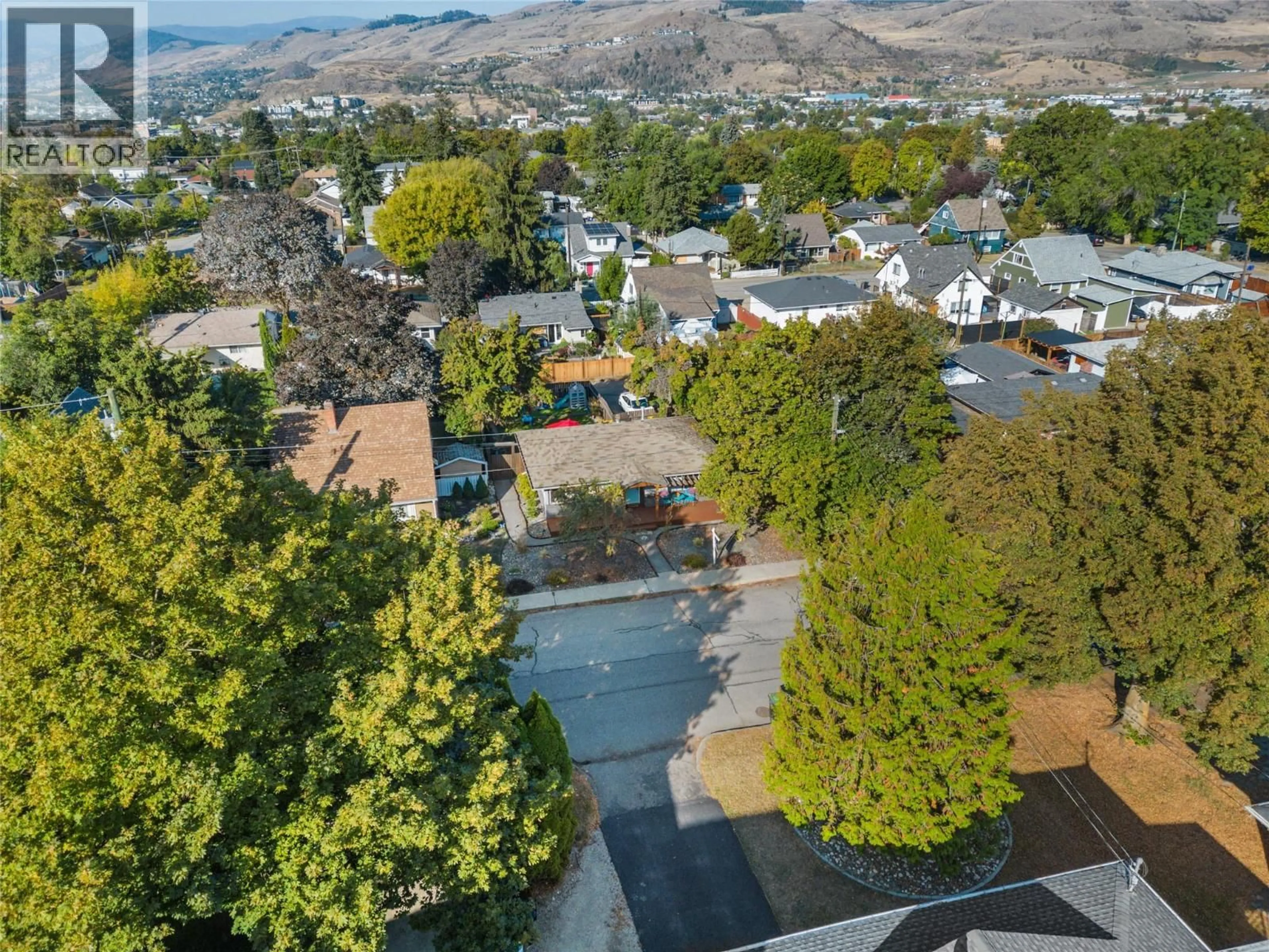 A pic from outside/outdoor area/front of a property/back of a property/a pic from drone, mountain view for 3504 16 STREET, Vernon British Columbia V1T3X6