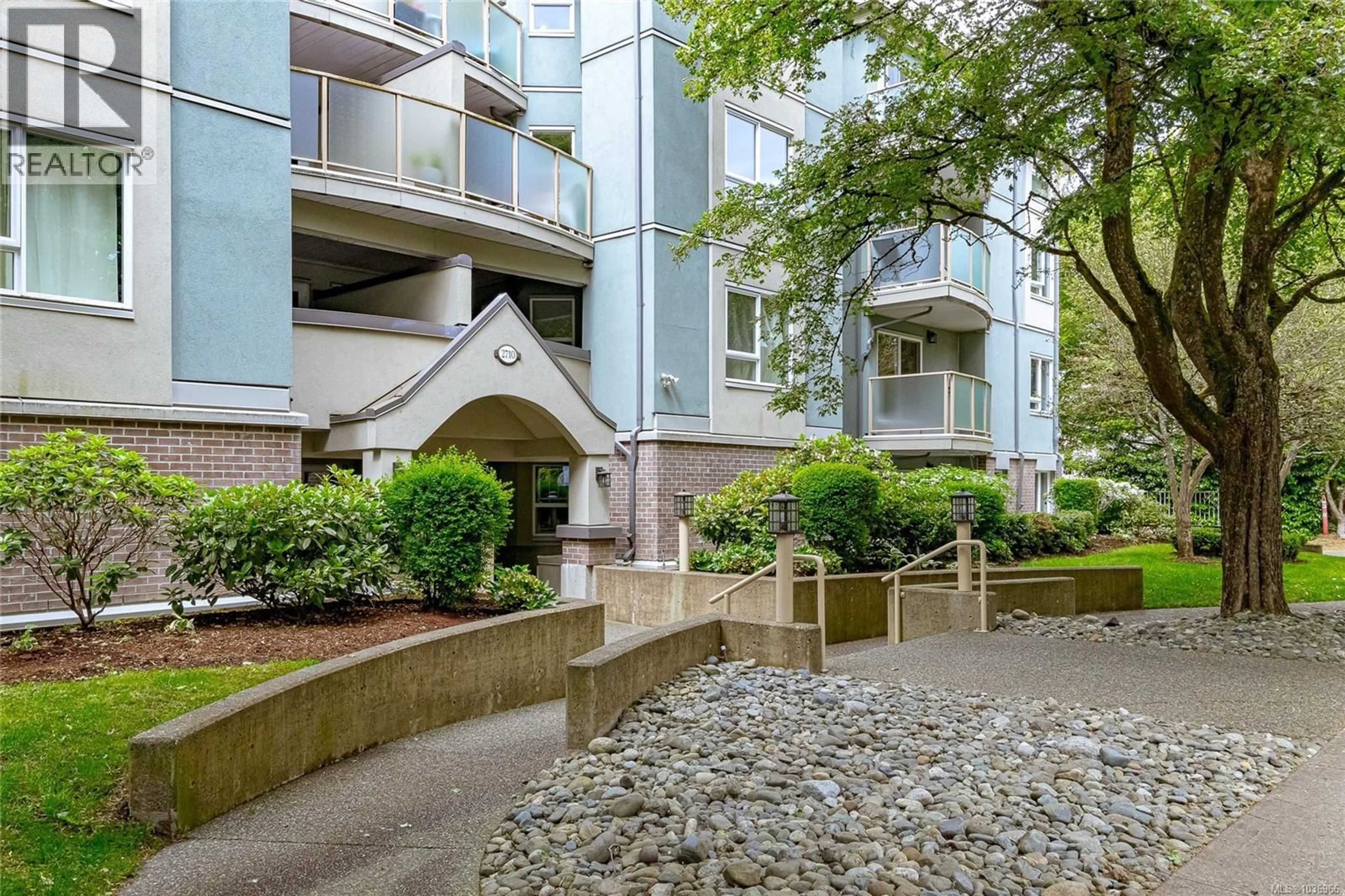 Unknown for 105 - 2710 GROSVENOR ROAD, Victoria British Columbia V8T3M9