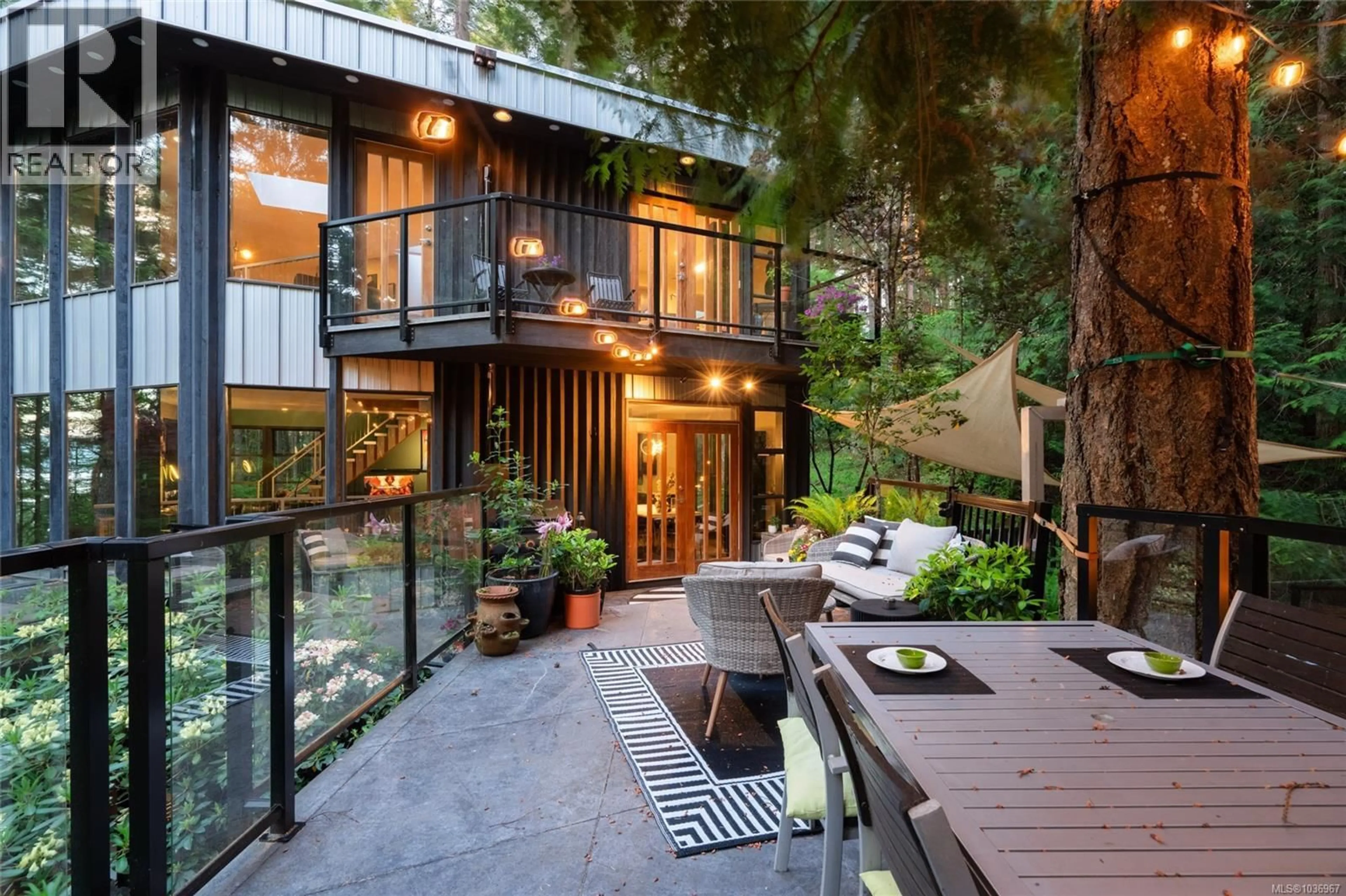 Patio, street for 1457 HOWCREST ROAD, North Saanich British Columbia V8L5K1