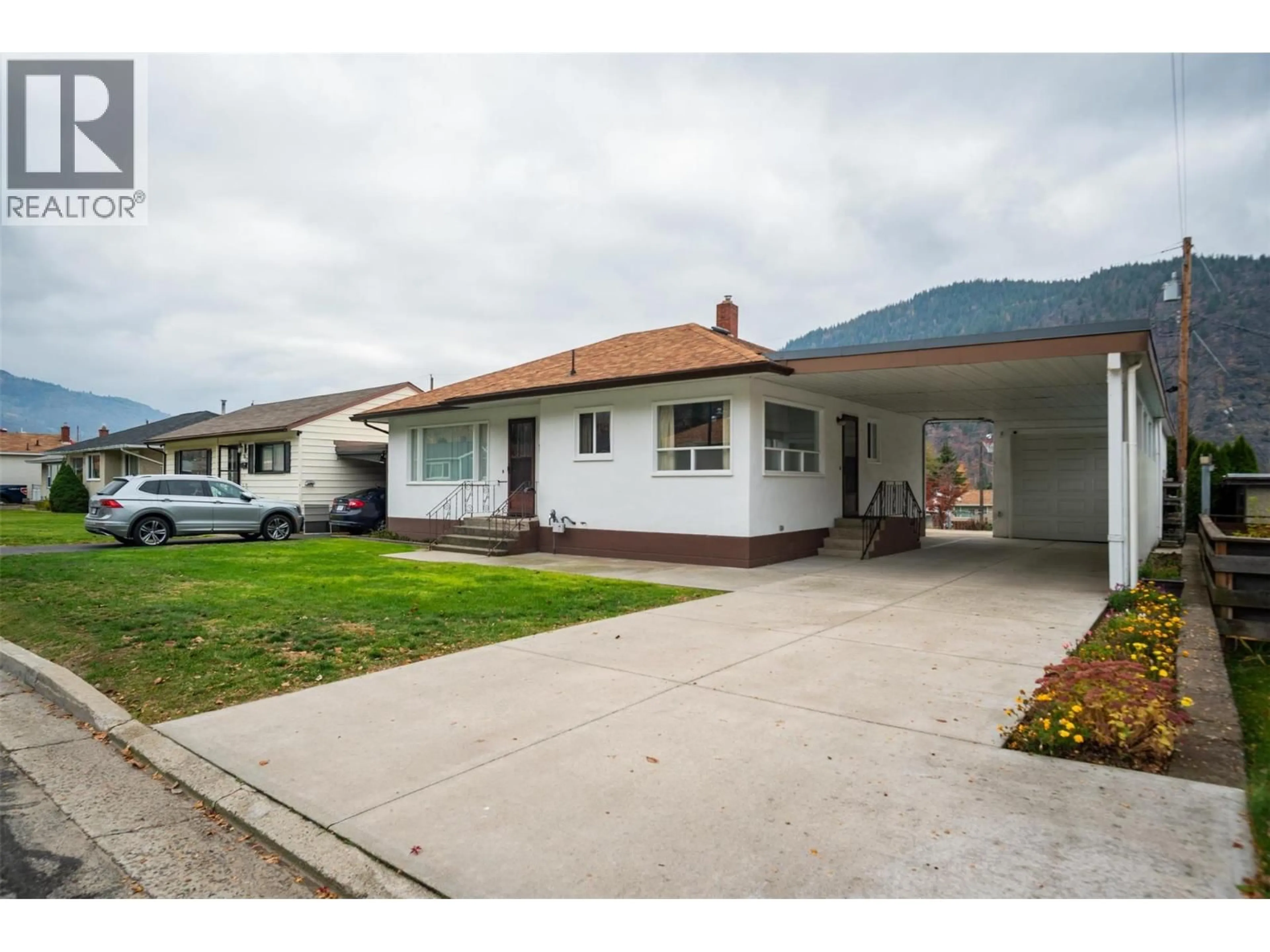 Unknown for 3410 ASTER DRIVE, Trail British Columbia V1R2X3