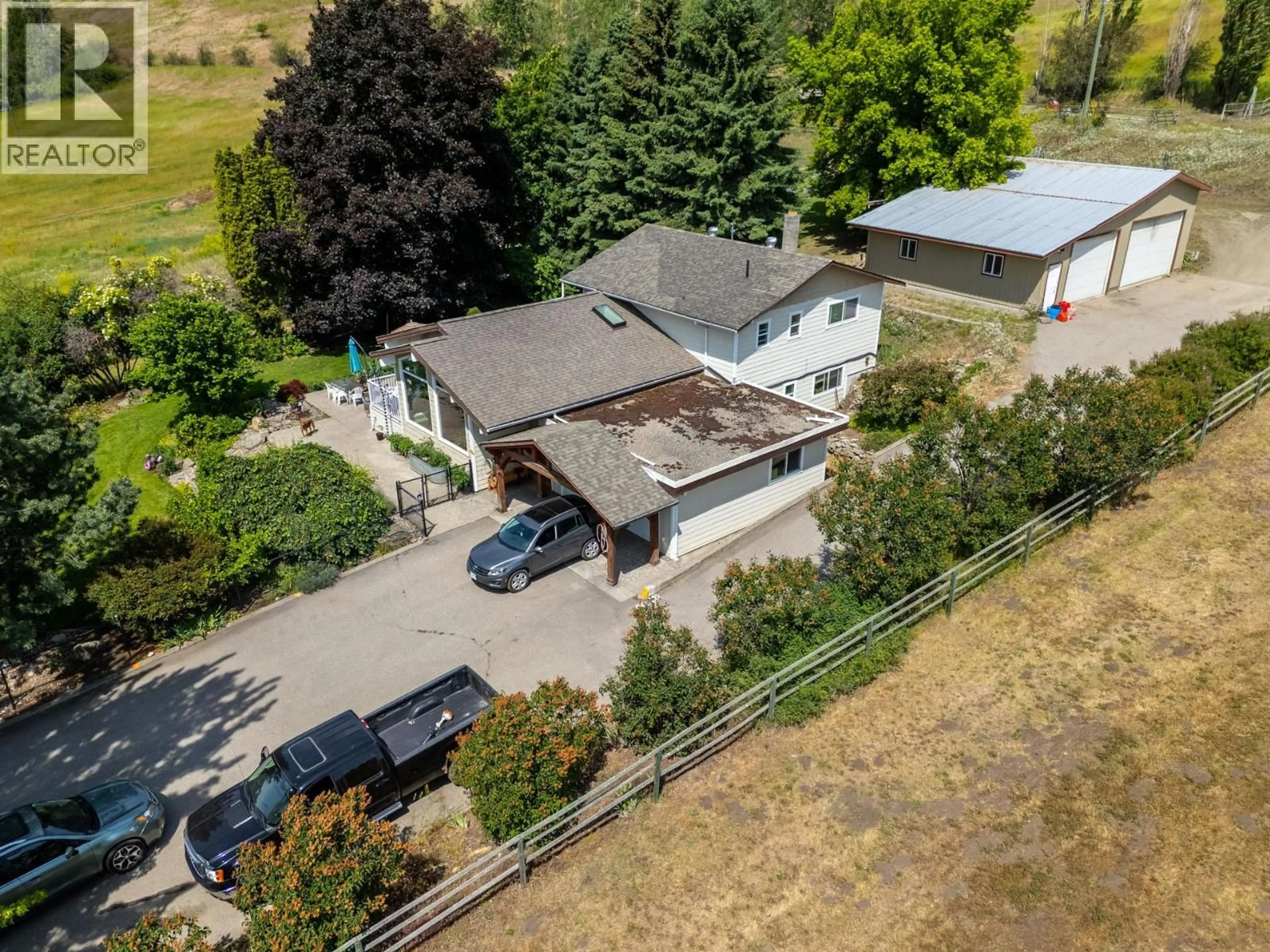A pic from outside/outdoor area/front of a property/back of a property/a pic from drone, unknown for 6651 BUCHANAN ROAD, Coldstream British Columbia V1B3C6