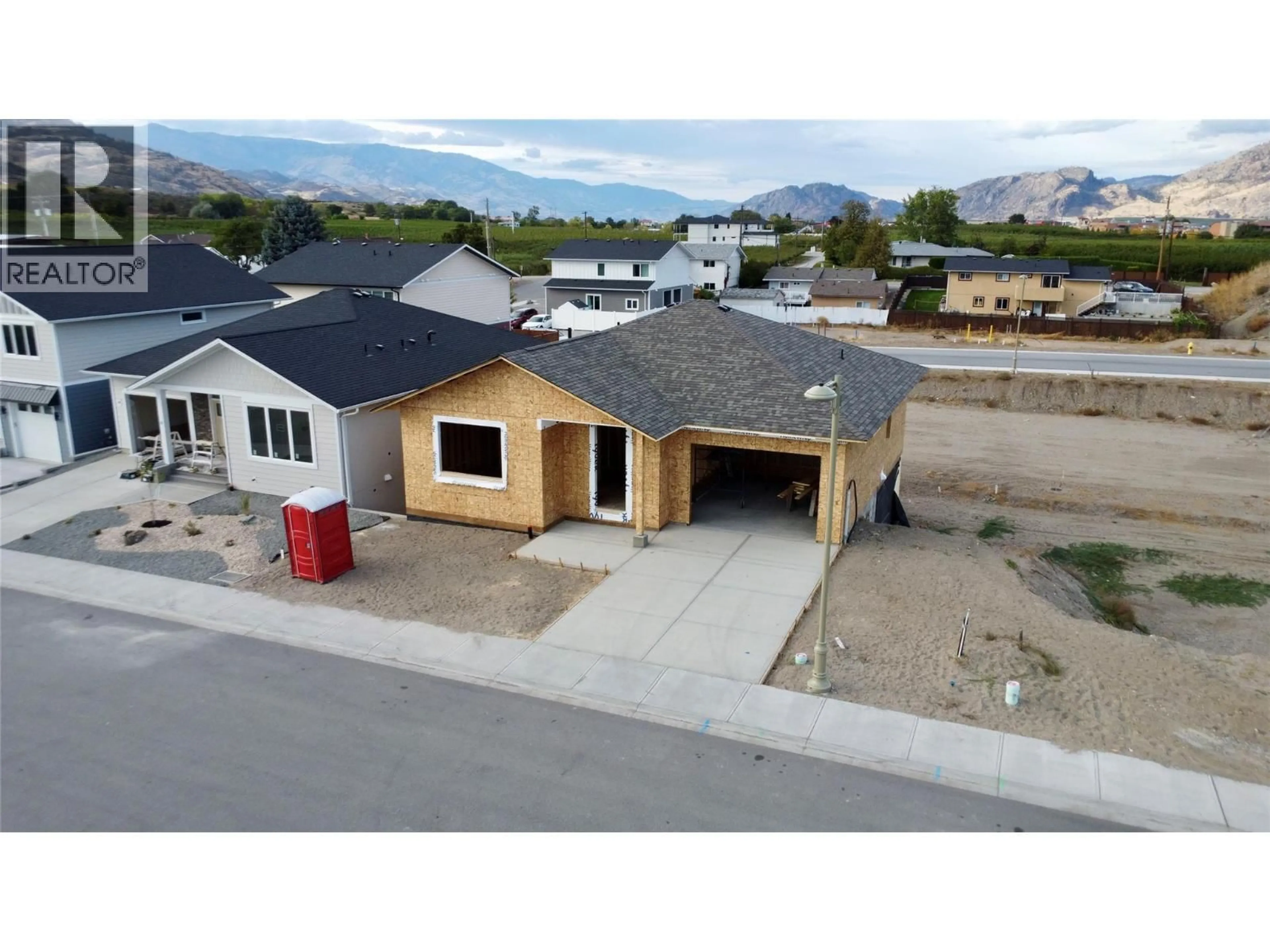 A pic from outside/outdoor area/front of a property/back of a property/a pic from drone, unknown for 8 WOOD DUCK WAY, Osoyoos British Columbia V0H1V5