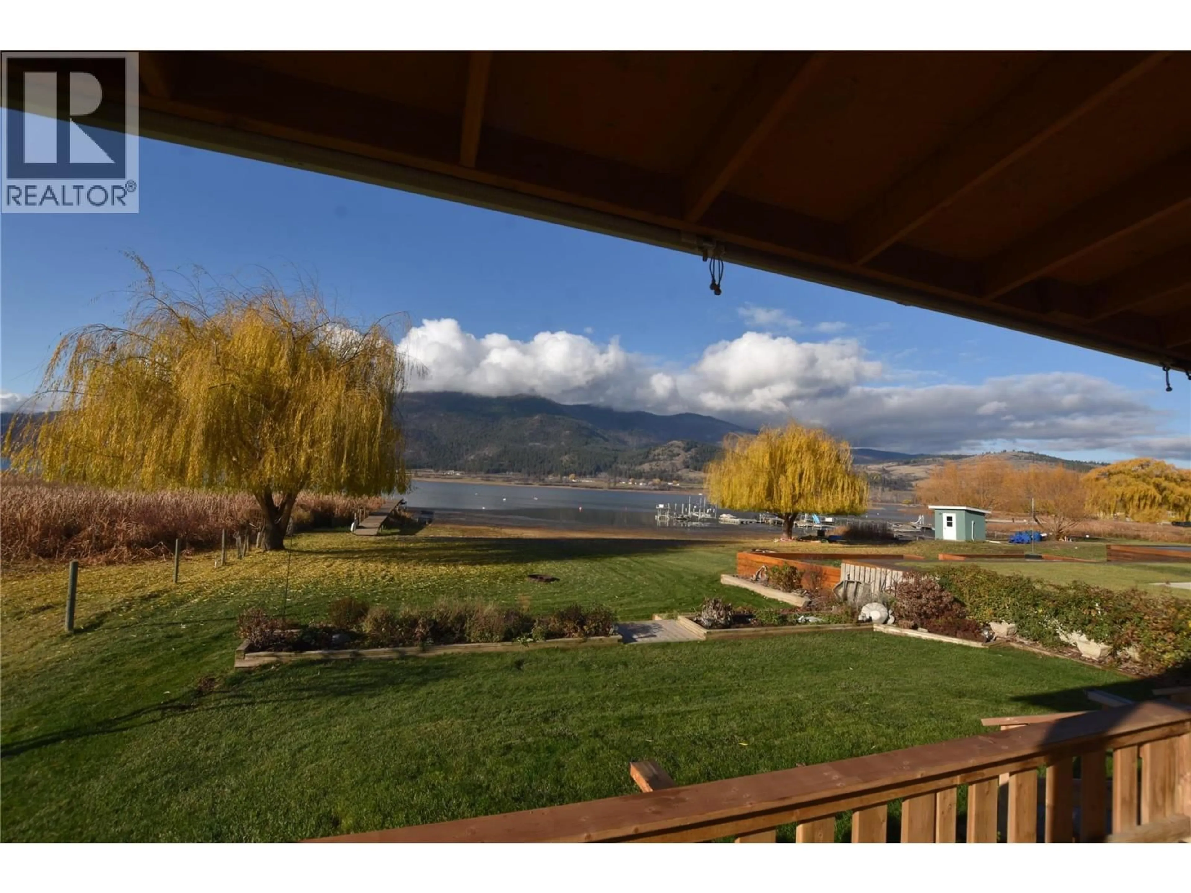 Patio, water/lake/river/ocean view for 103 - 75 ANTOINE ROAD, Vernon British Columbia V1H2A3