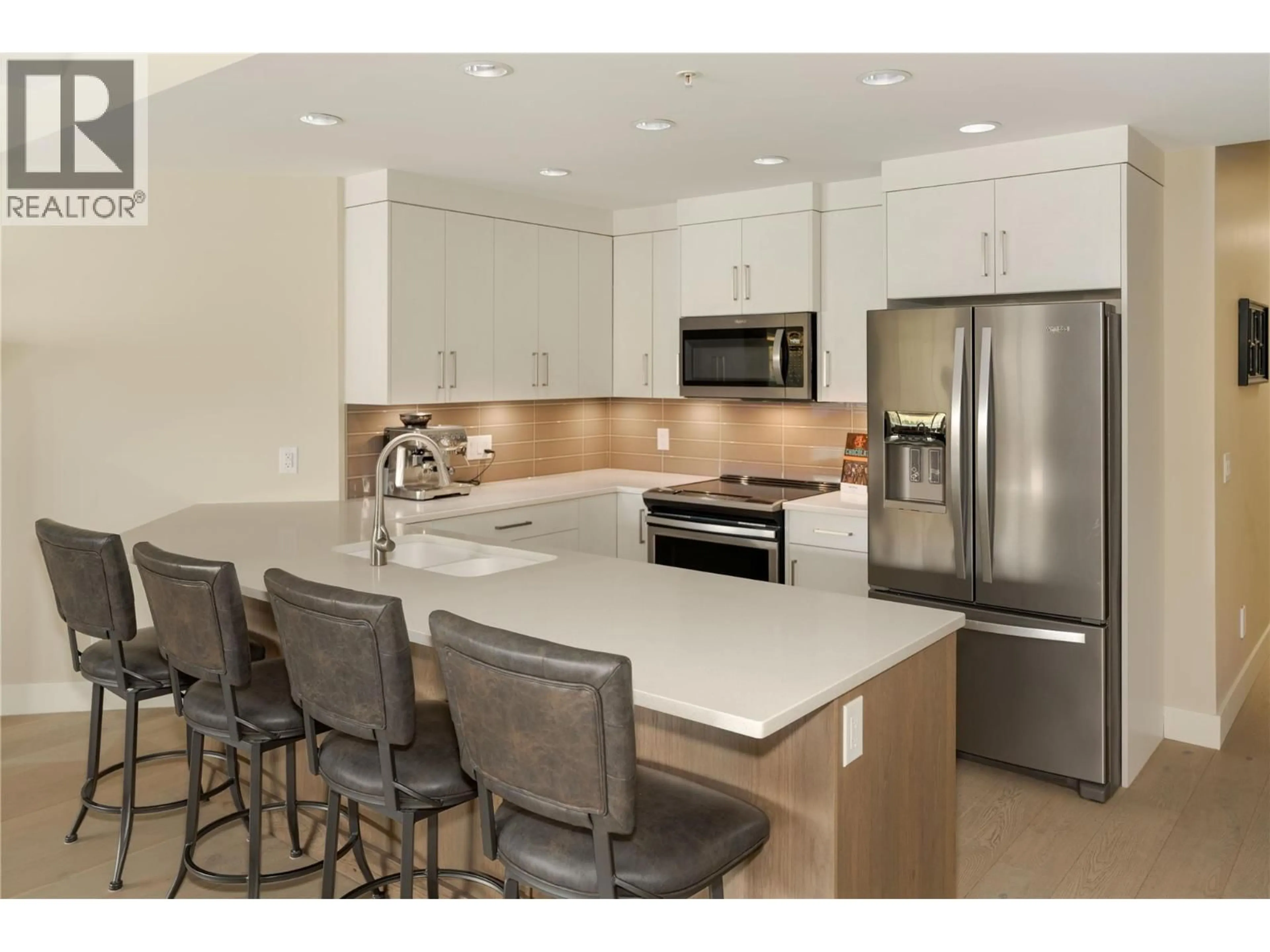 Open concept kitchen, unknown for 204 - 3865 TRUSWELL ROAD, Kelowna British Columbia V1W3K9