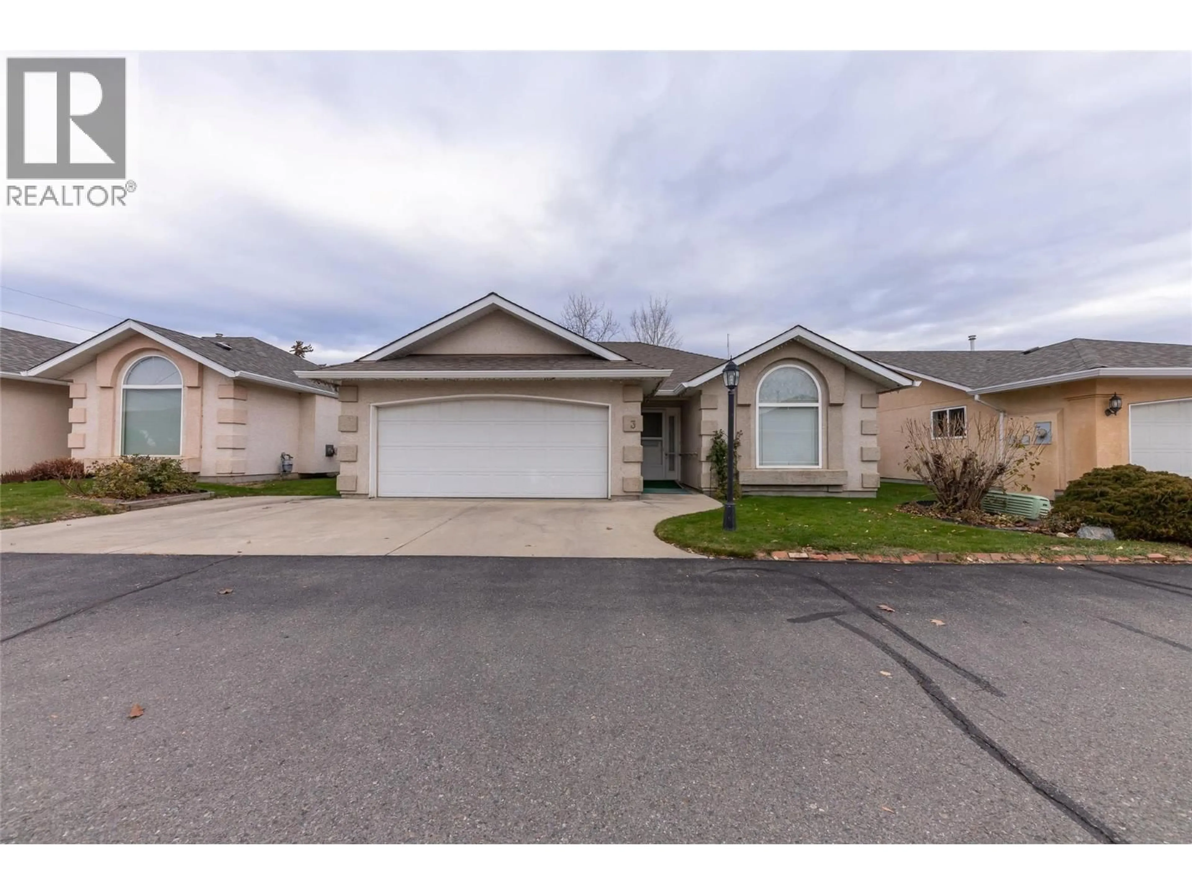 Unknown for 3 - 723 SINGH STREET, Kamloops British Columbia V2B5C5