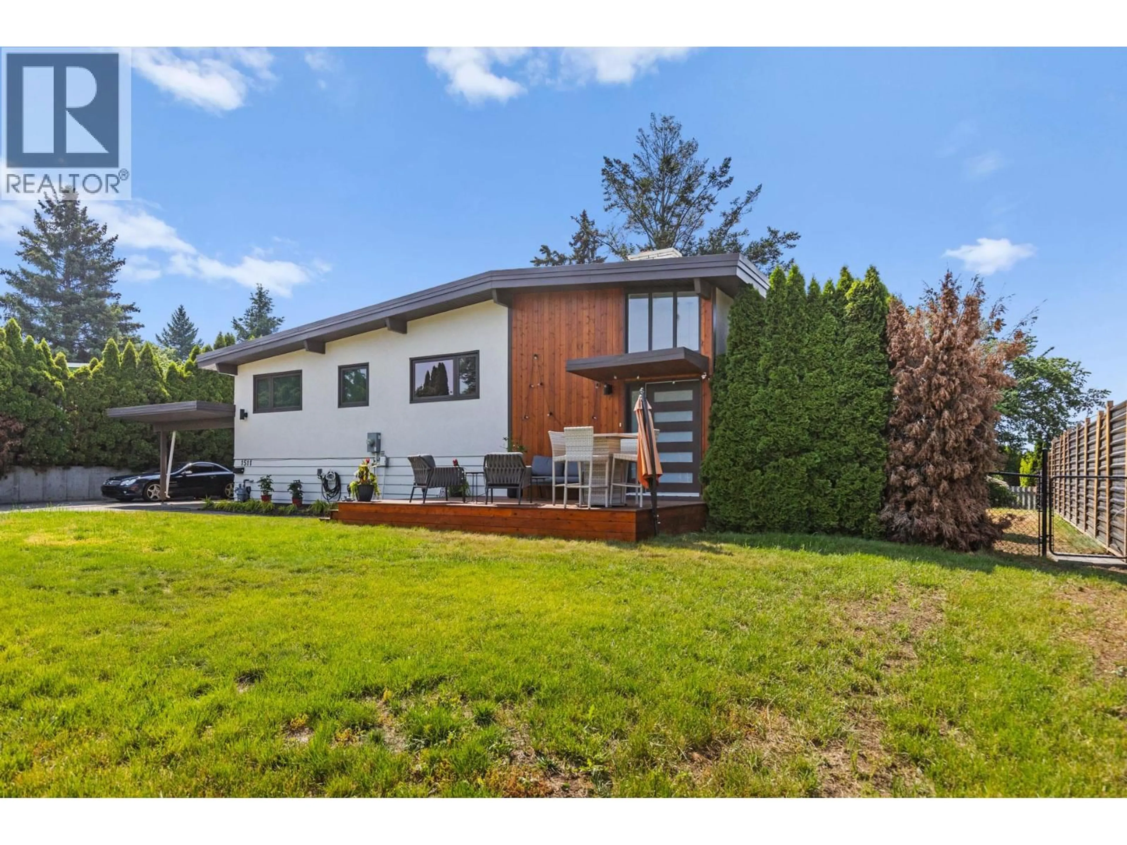 Unknown for 1511 LAMBERT AVENUE, Kelowna British Columbia V1Y4H4