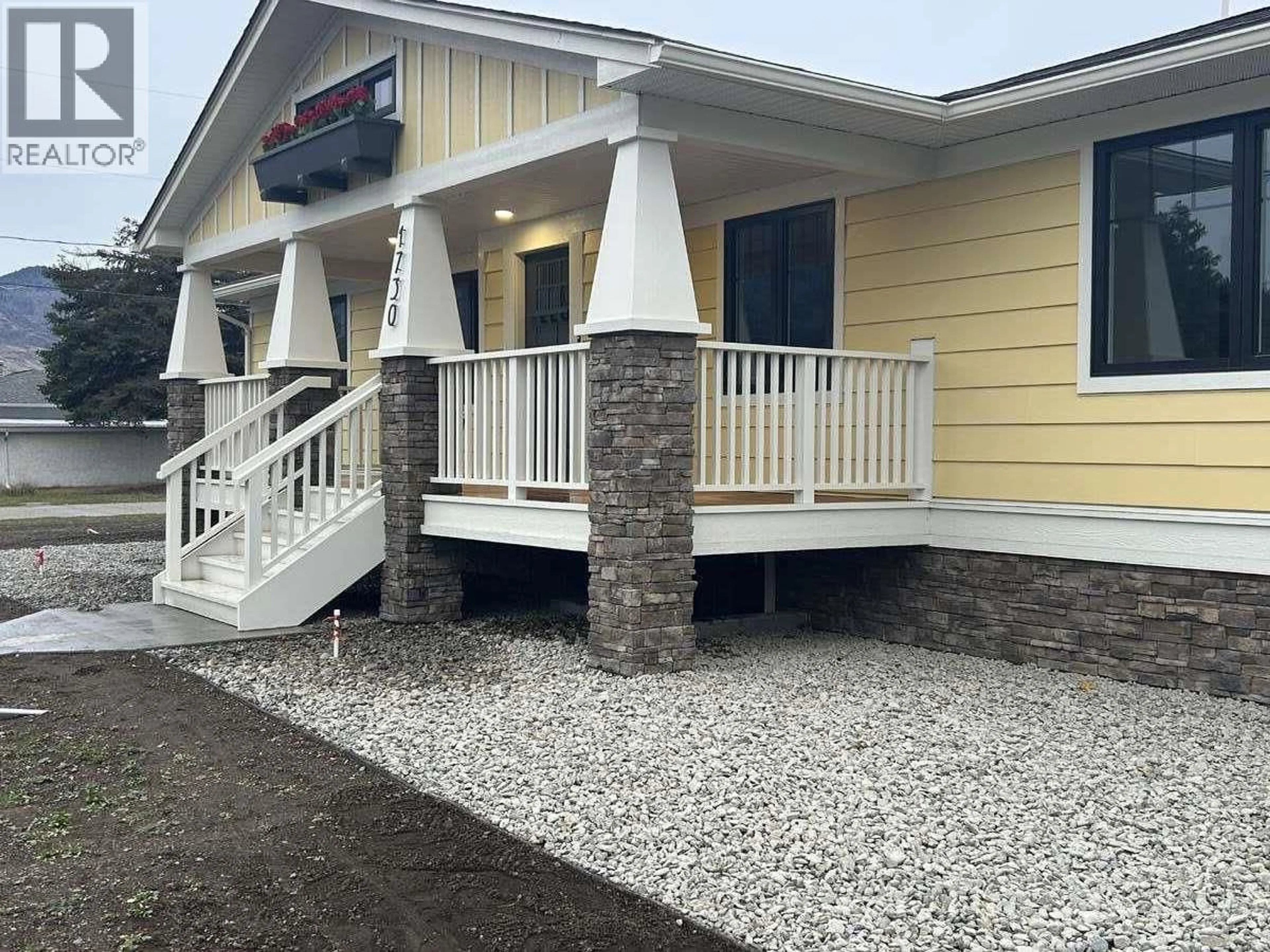 Home with vinyl exterior material, unknown for 1730 68TH AVENUE, Grand Forks British Columbia V0H1H0