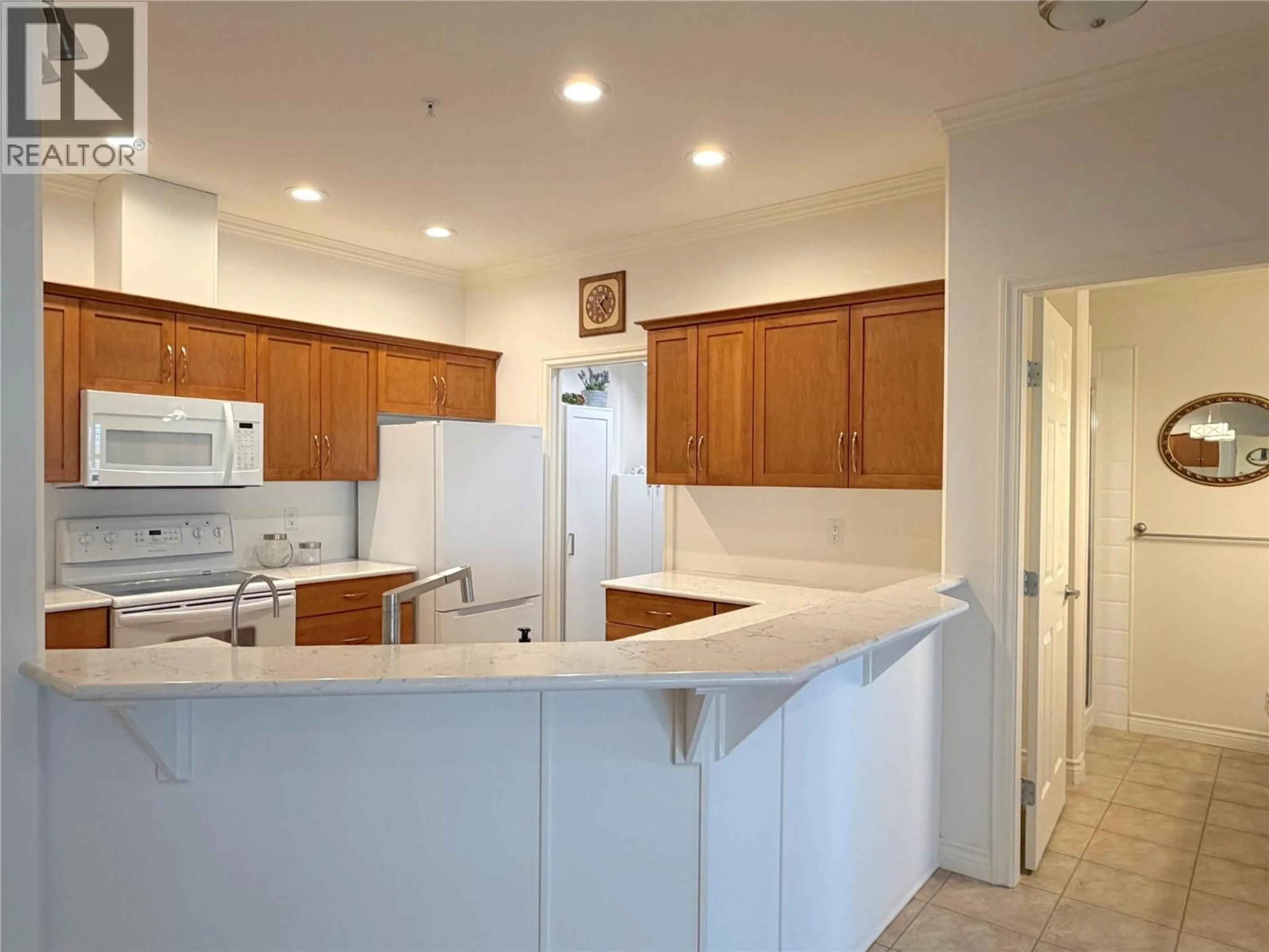 Standard kitchen, unknown for 315 - 1961 DURNIN ROAD, Kelowna British Columbia V1X7Y6