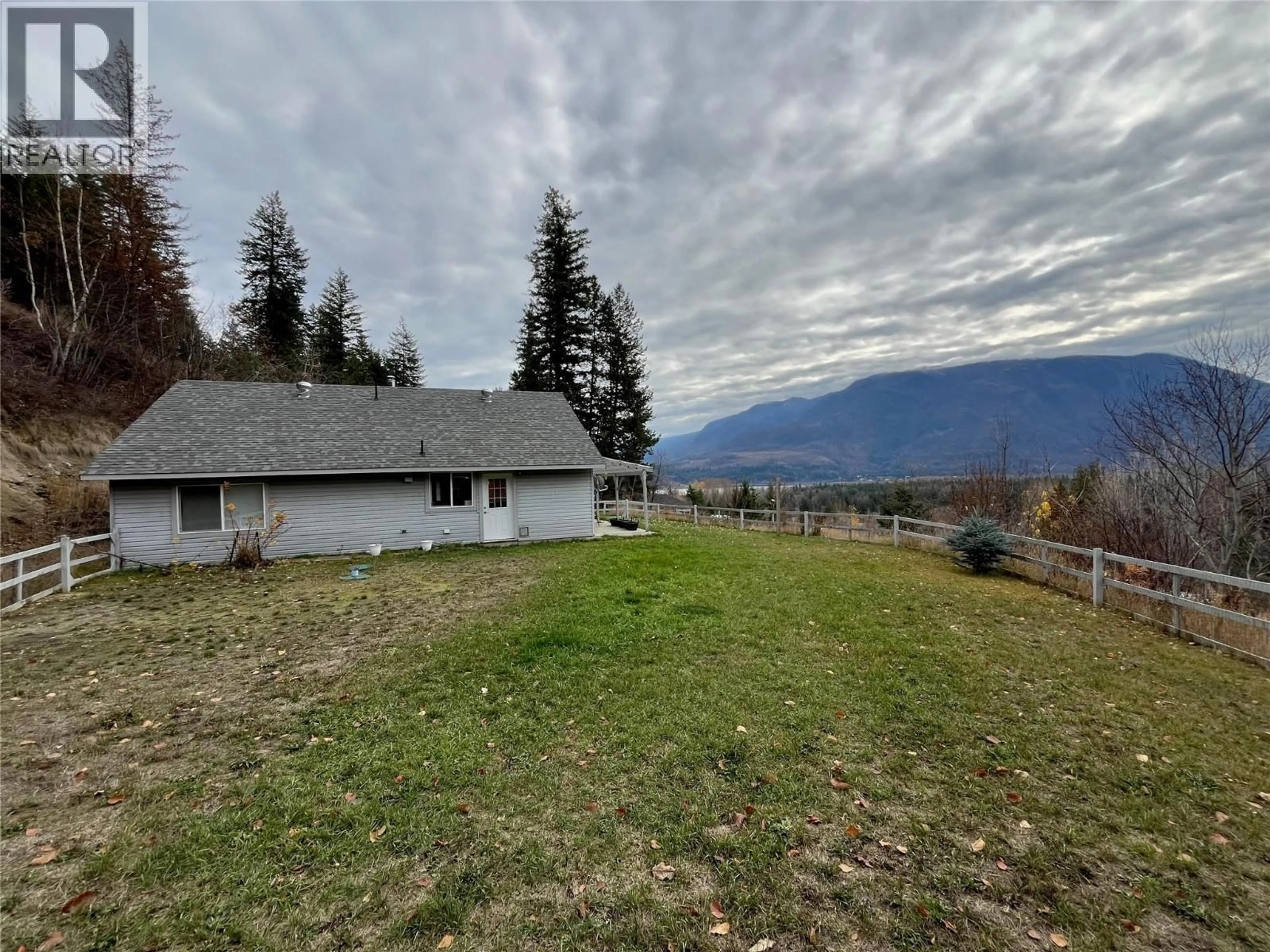 A pic from outside/outdoor area/front of a property/back of a property/a pic from drone, mountain view for 25 - 2481 SQUILAX ANGLEMONT ROAD, Lee Creek British Columbia V0E1M4