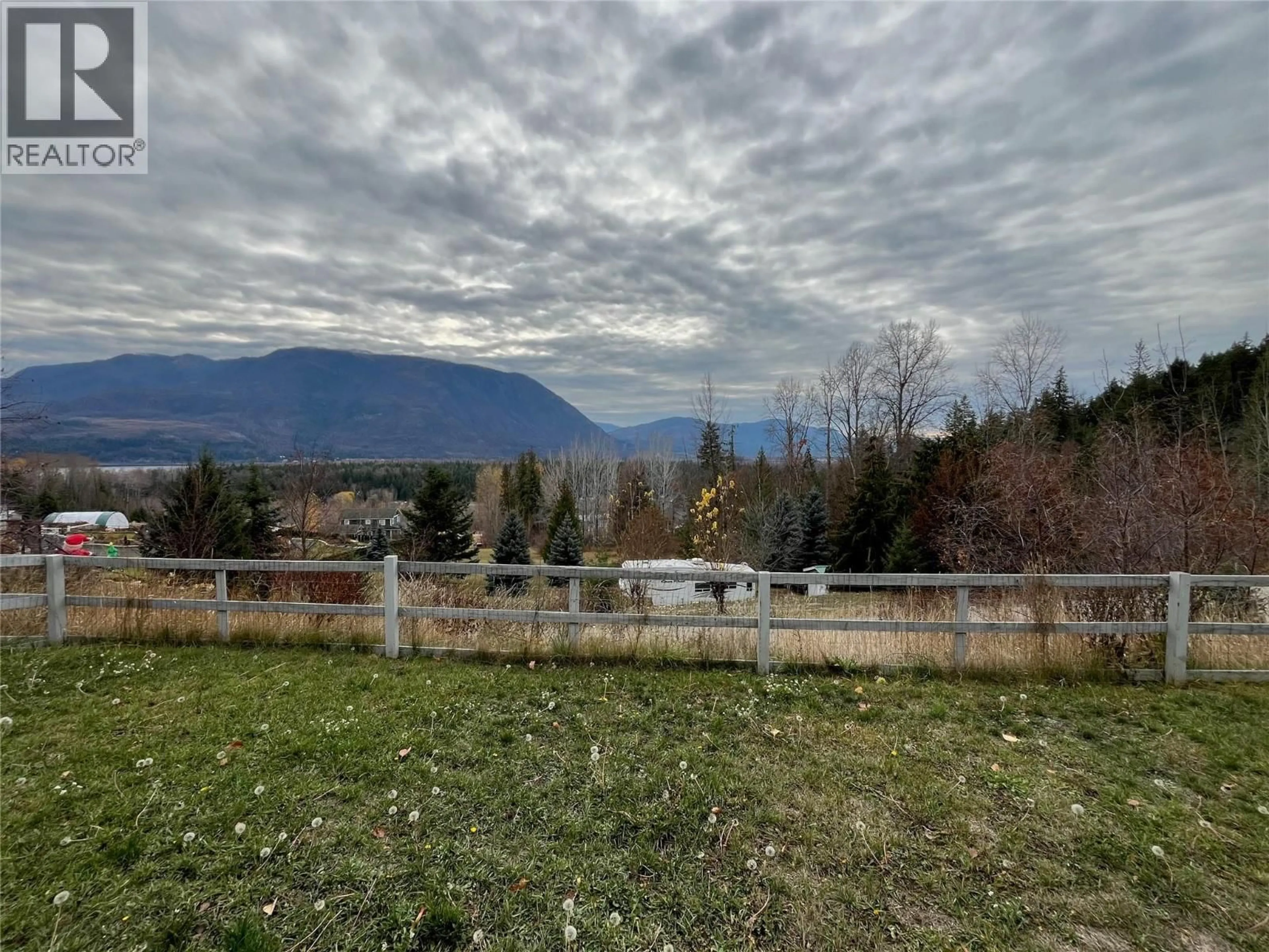 A pic from outside/outdoor area/front of a property/back of a property/a pic from drone, mountain view for 25 - 2481 SQUILAX ANGLEMONT ROAD, Lee Creek British Columbia V0E1M4