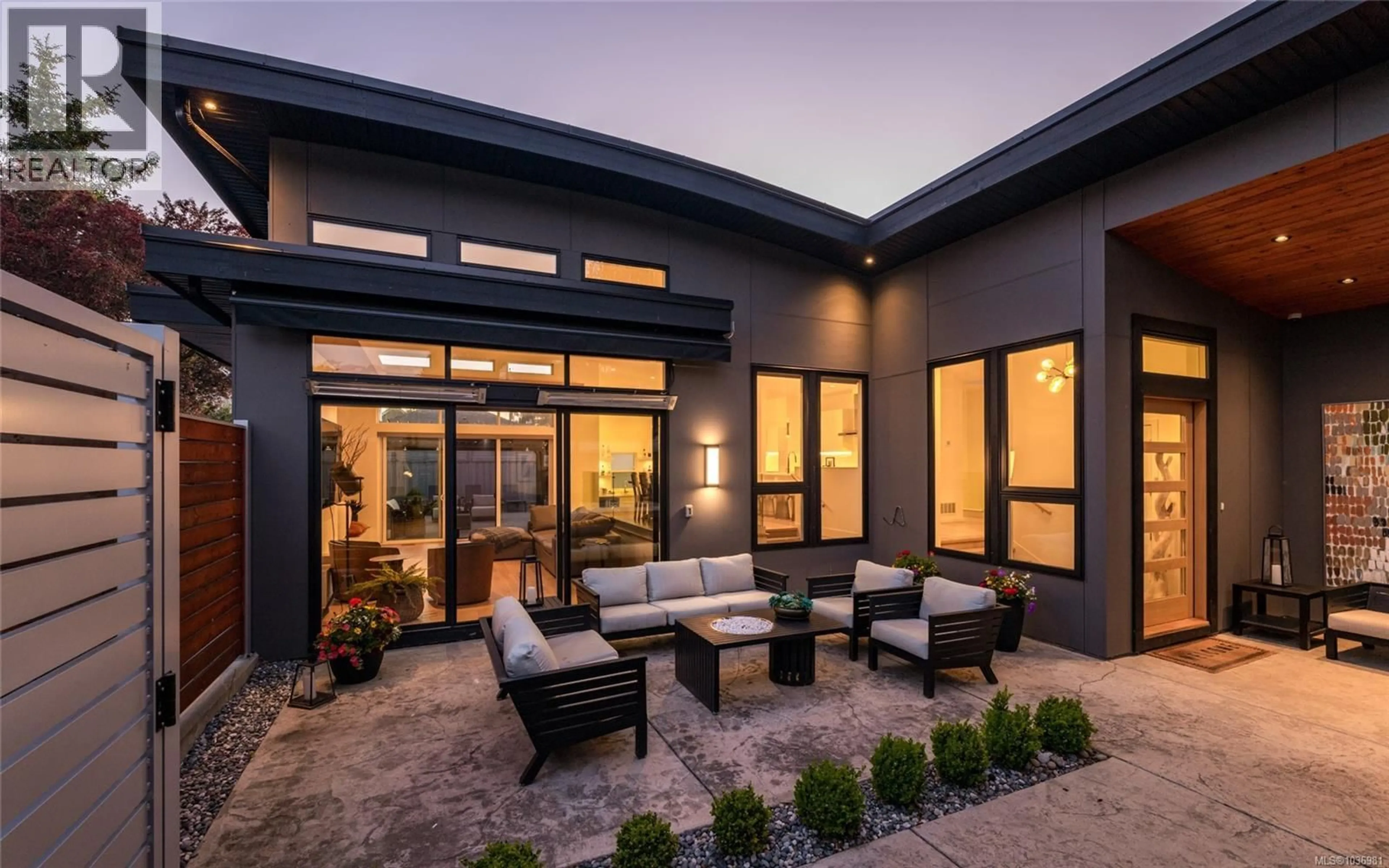 Patio, unknown for 330 IRVING ROAD, Victoria British Columbia V8S4A2