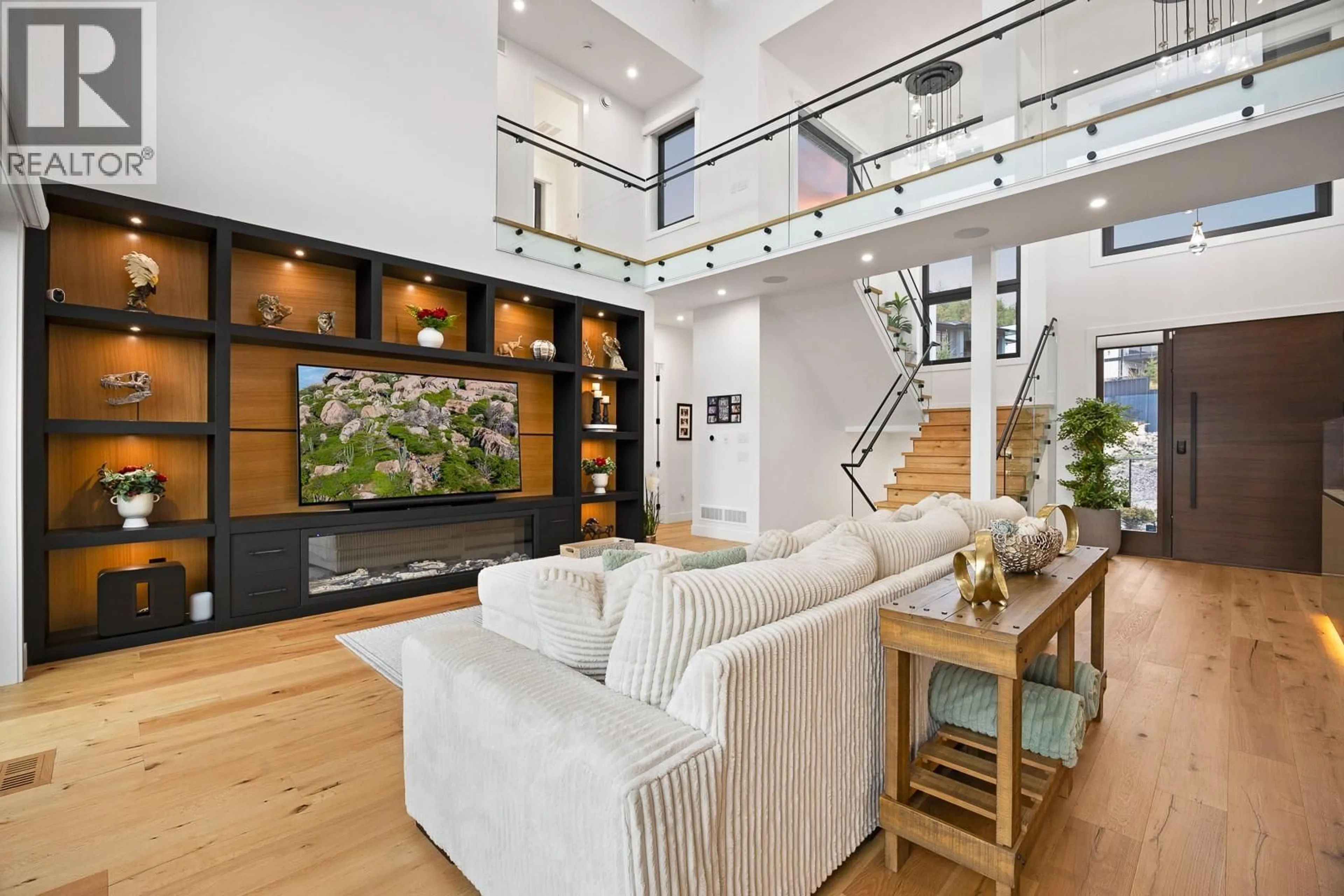 Unknown for 1102 CARNOUSTIE DRIVE, Kelowna British Columbia V1P0A3