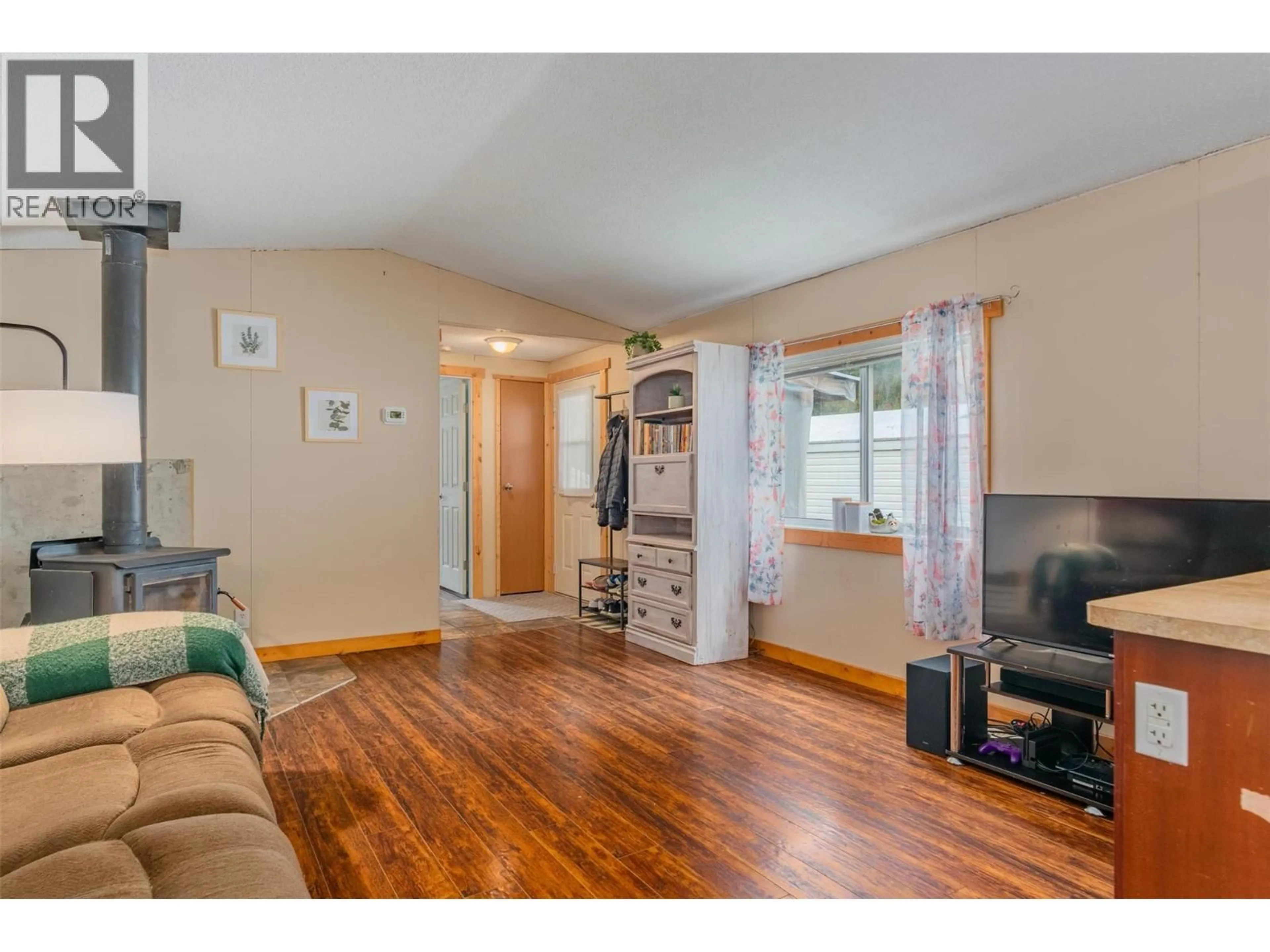 Unknown for 41 - 891 MONTE VISTA DRIVE, Rossland British Columbia V0G1Y0