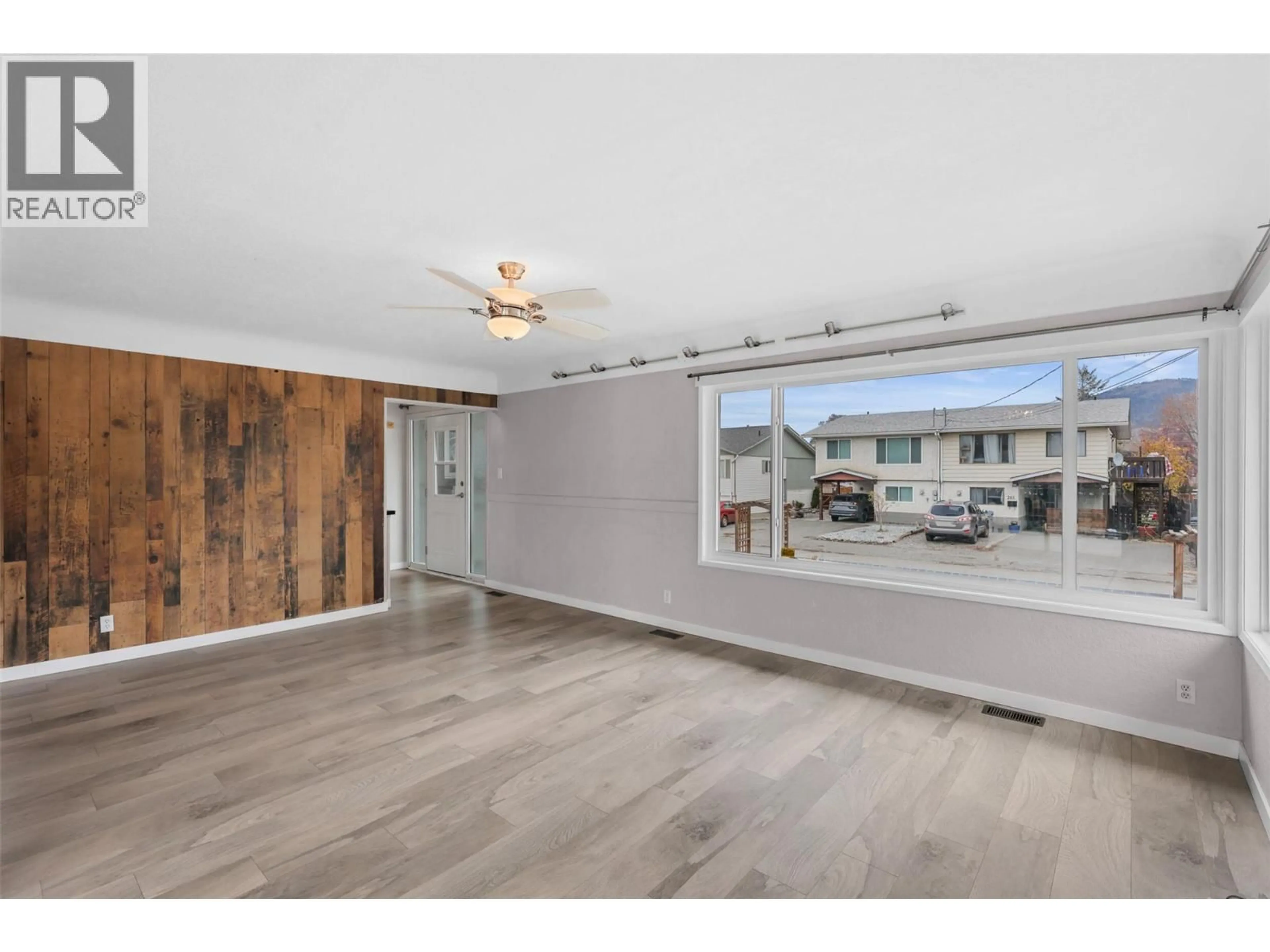 A pic of a room for 260 FAIRVIEW AVENUE, Kamloops British Columbia V2B1E9