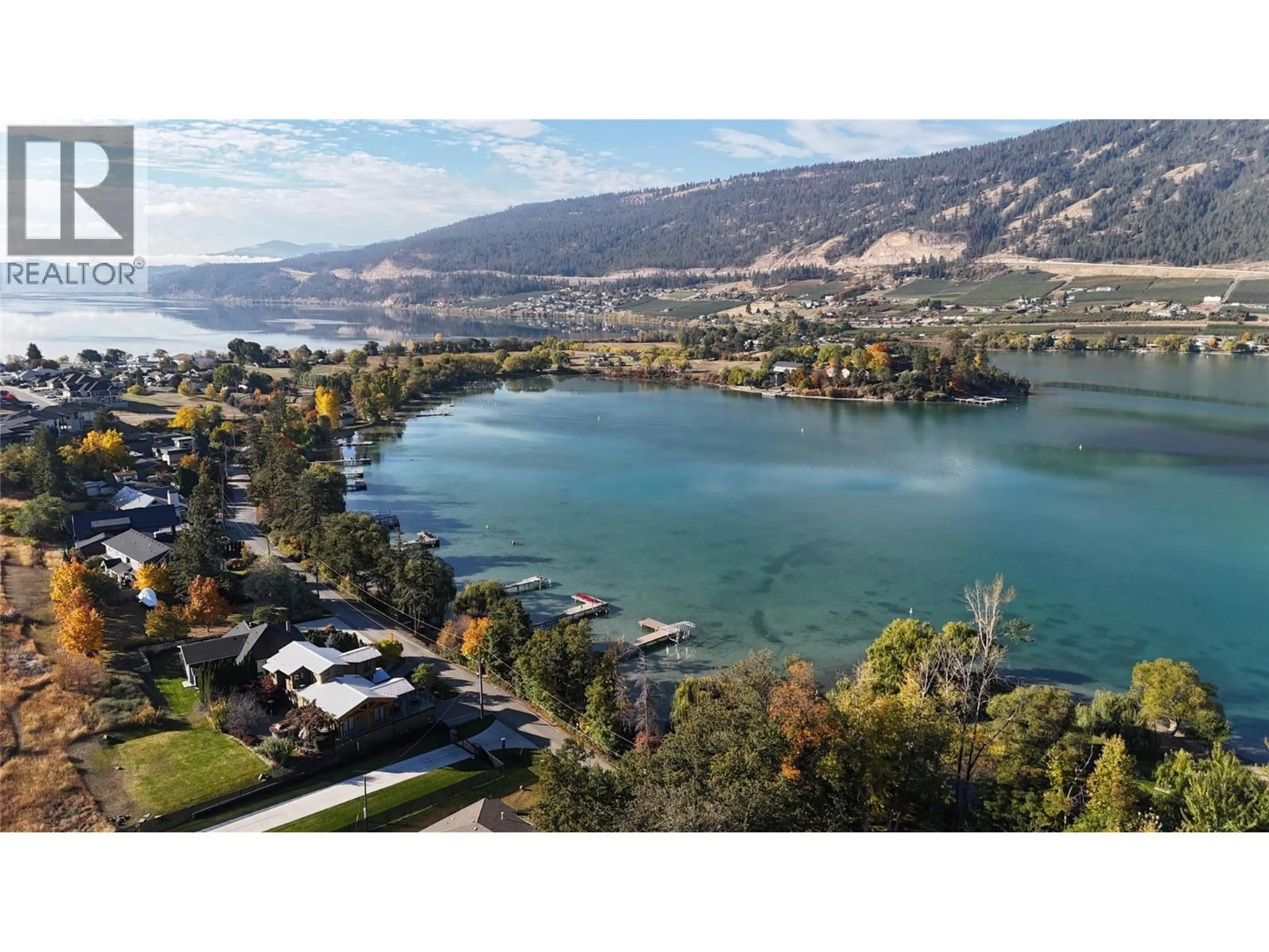 A pic from outside/outdoor area/front of a property/back of a property/a pic from drone, water/lake/river/ocean view for 15873 KOBAYASHI COURT, Lake Country British Columbia V4V2T6