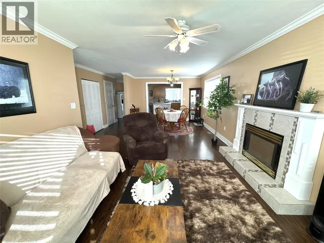 2313 CLAPPERTON AVENUE, Merritt 4