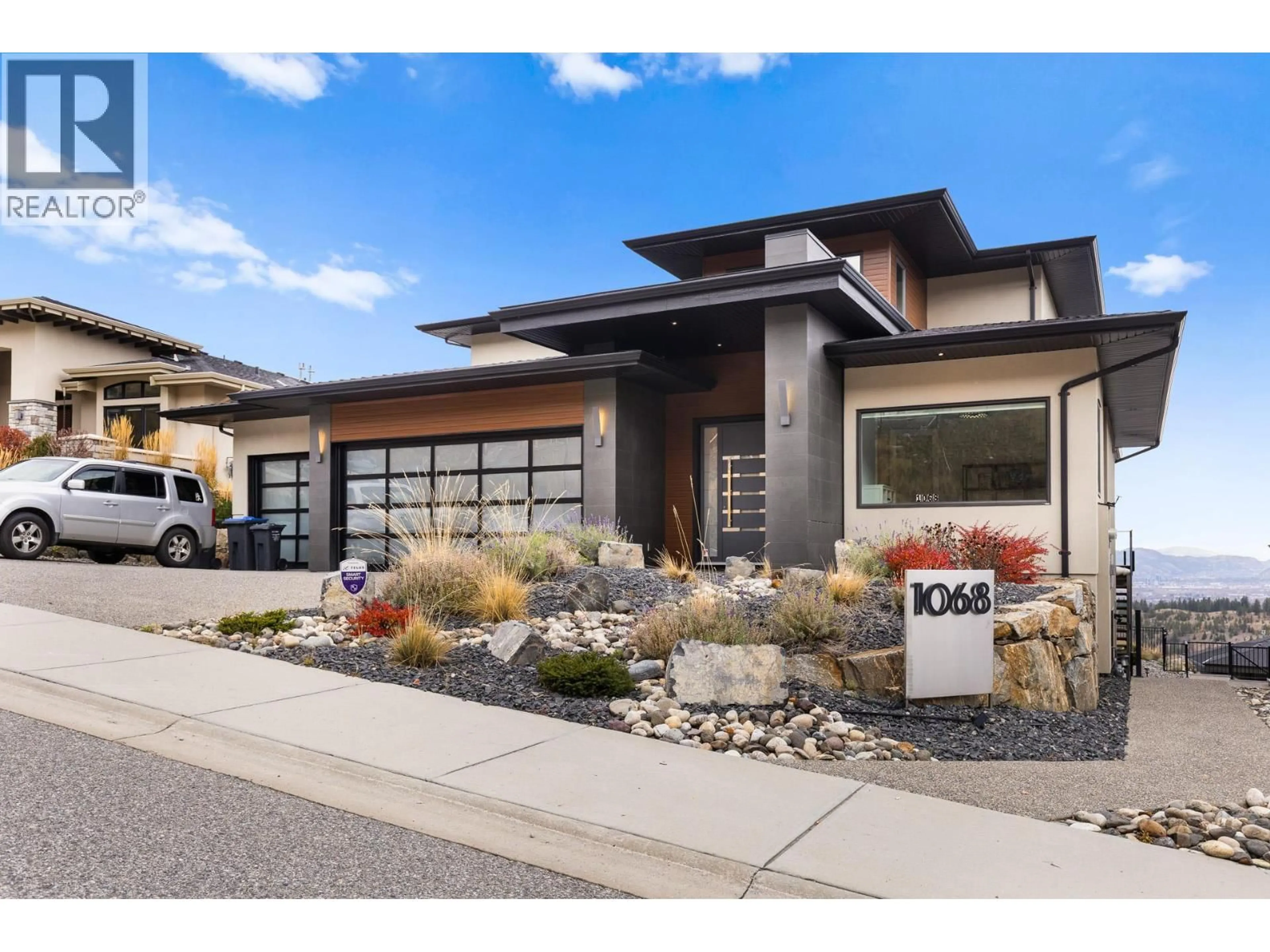 Home with brick exterior material, street for 1068 CLARANCE AVENUE, Kelowna British Columbia V1W5M6