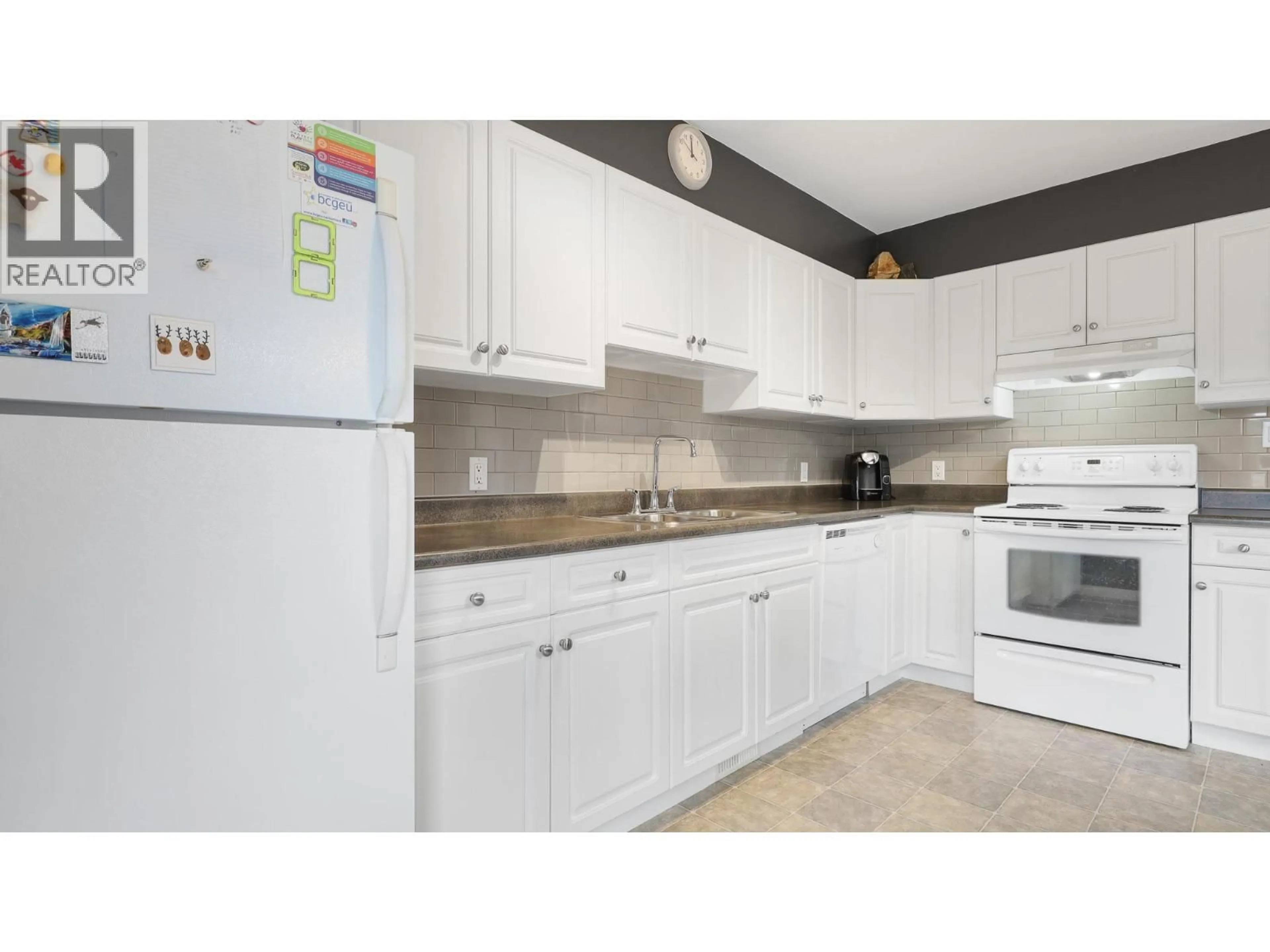 Standard kitchen, ceramic/tile floor for 501 - 200 BLACK FOREST TRAIL, Invermere British Columbia V0A1K2