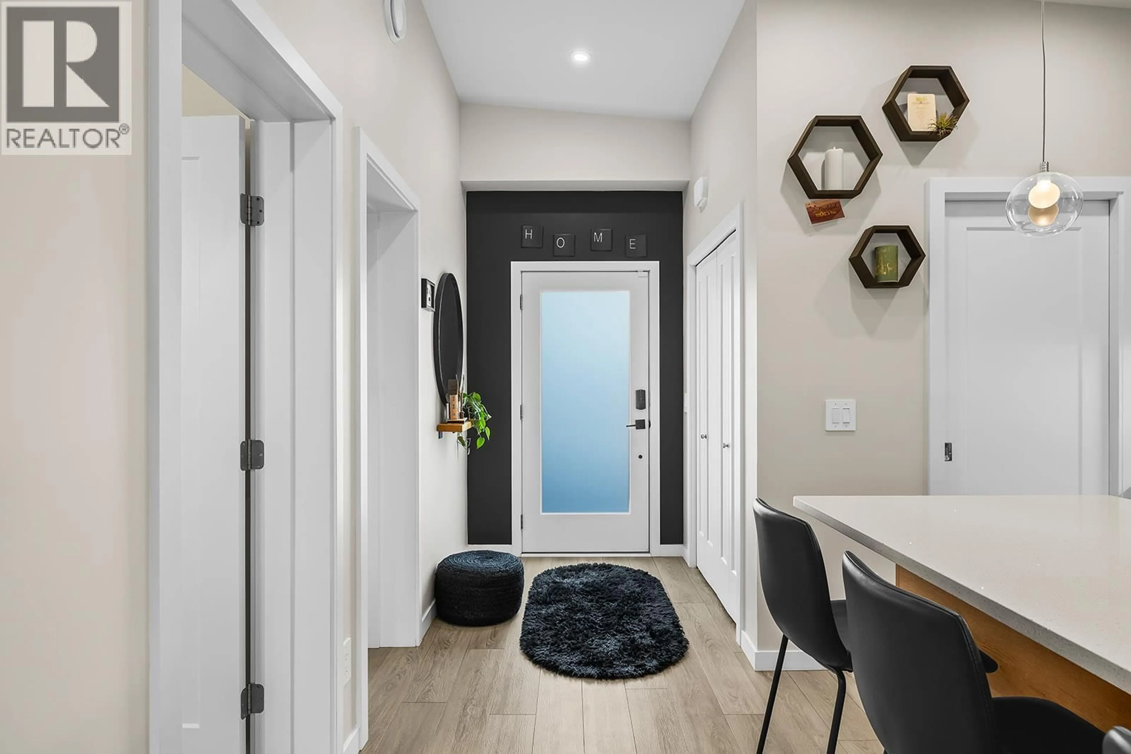 Indoor entryway for 31 - 8900 JIM BAILEY ROAD, Kelowna British Columbia V4V0B5