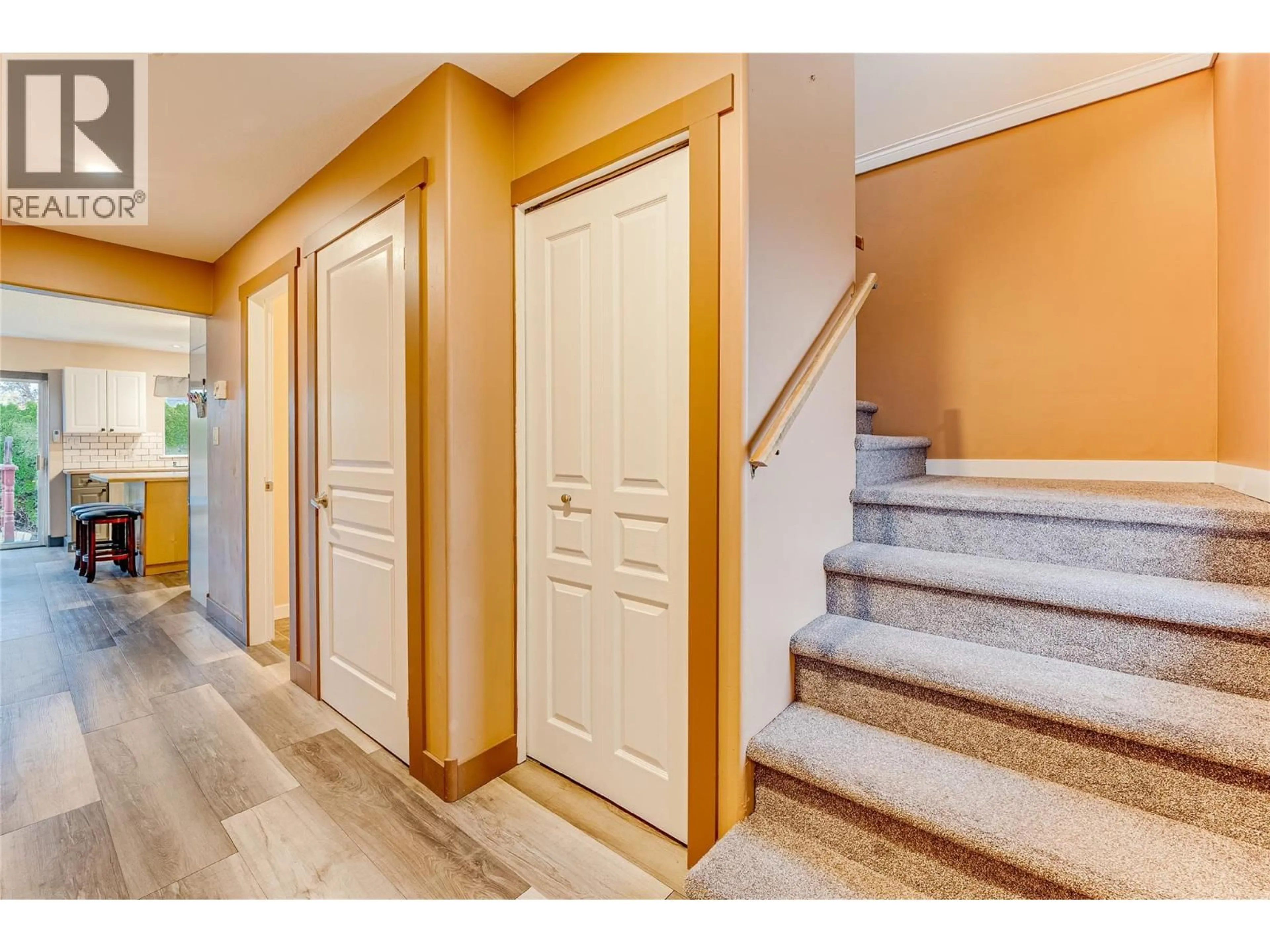 Indoor entryway for 9 - 2620 PLEASANT VALLEY ROAD, Armstrong British Columbia V0E1B2
