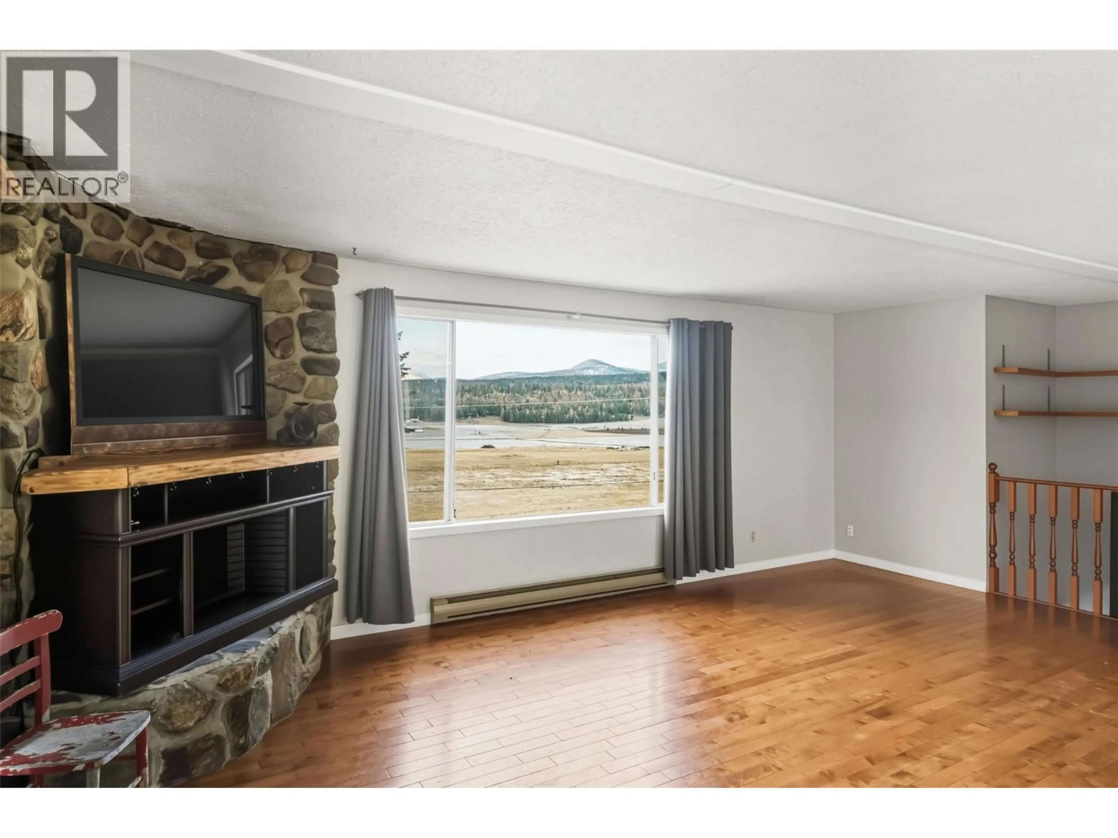 A pic of a room for 1414 KELLY ROAD, Bridesville British Columbia V0H1B0