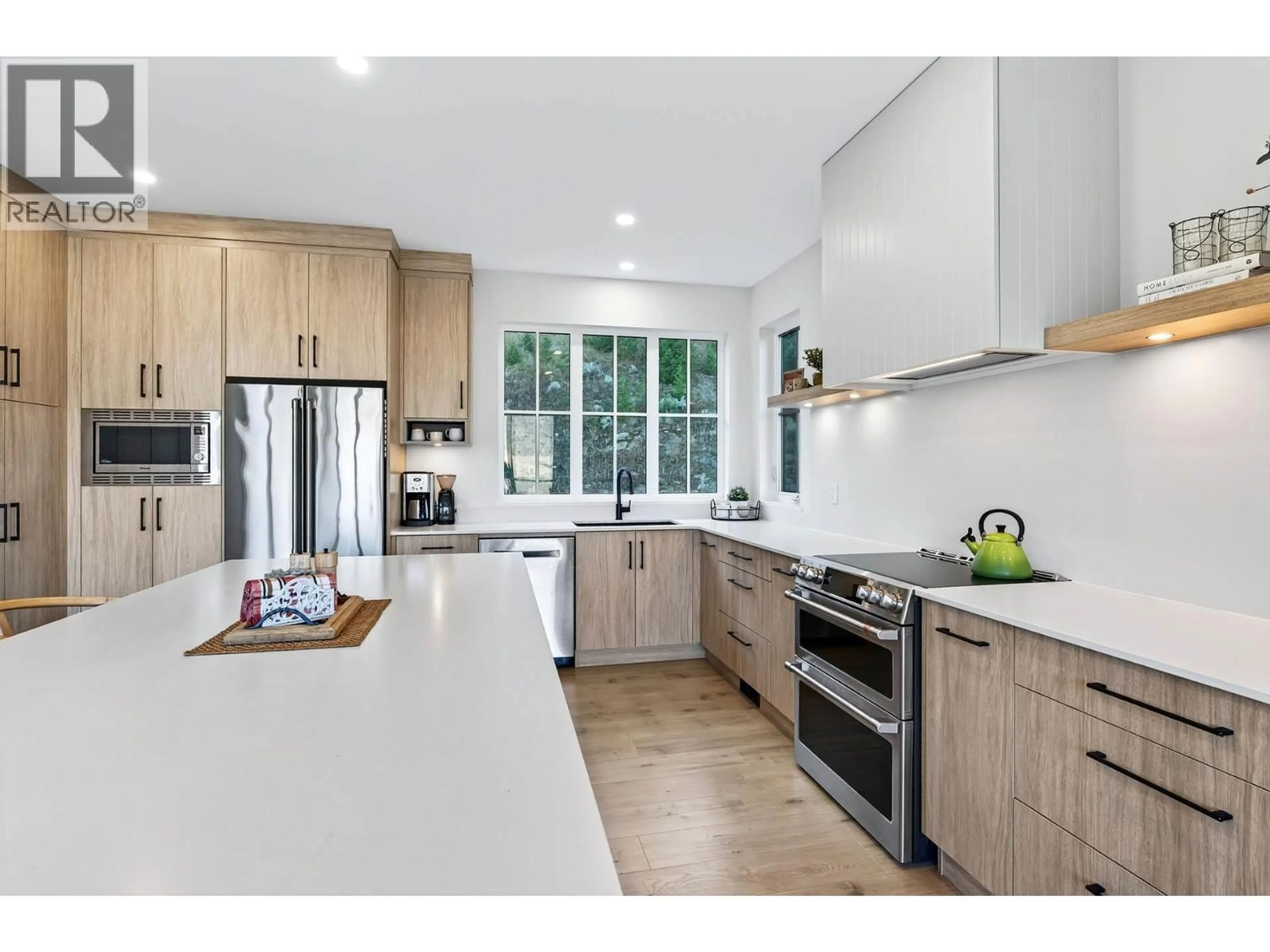 Open concept kitchen, unknown for 31 - 3100 KICKING HORSE DRIVE, Kamloops British Columbia V2E0B8