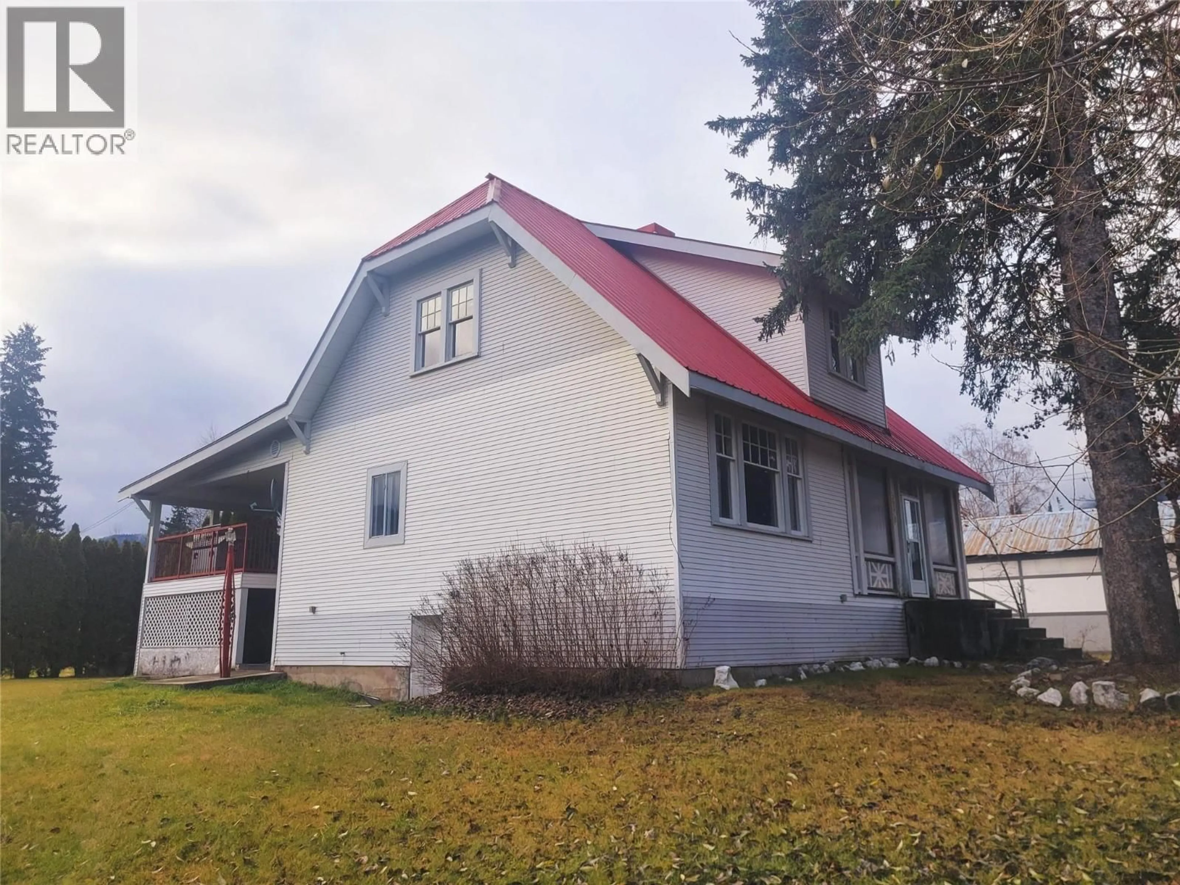 Unknown for 5928 FOURTH AVENUE, Blue River British Columbia V0E1J0