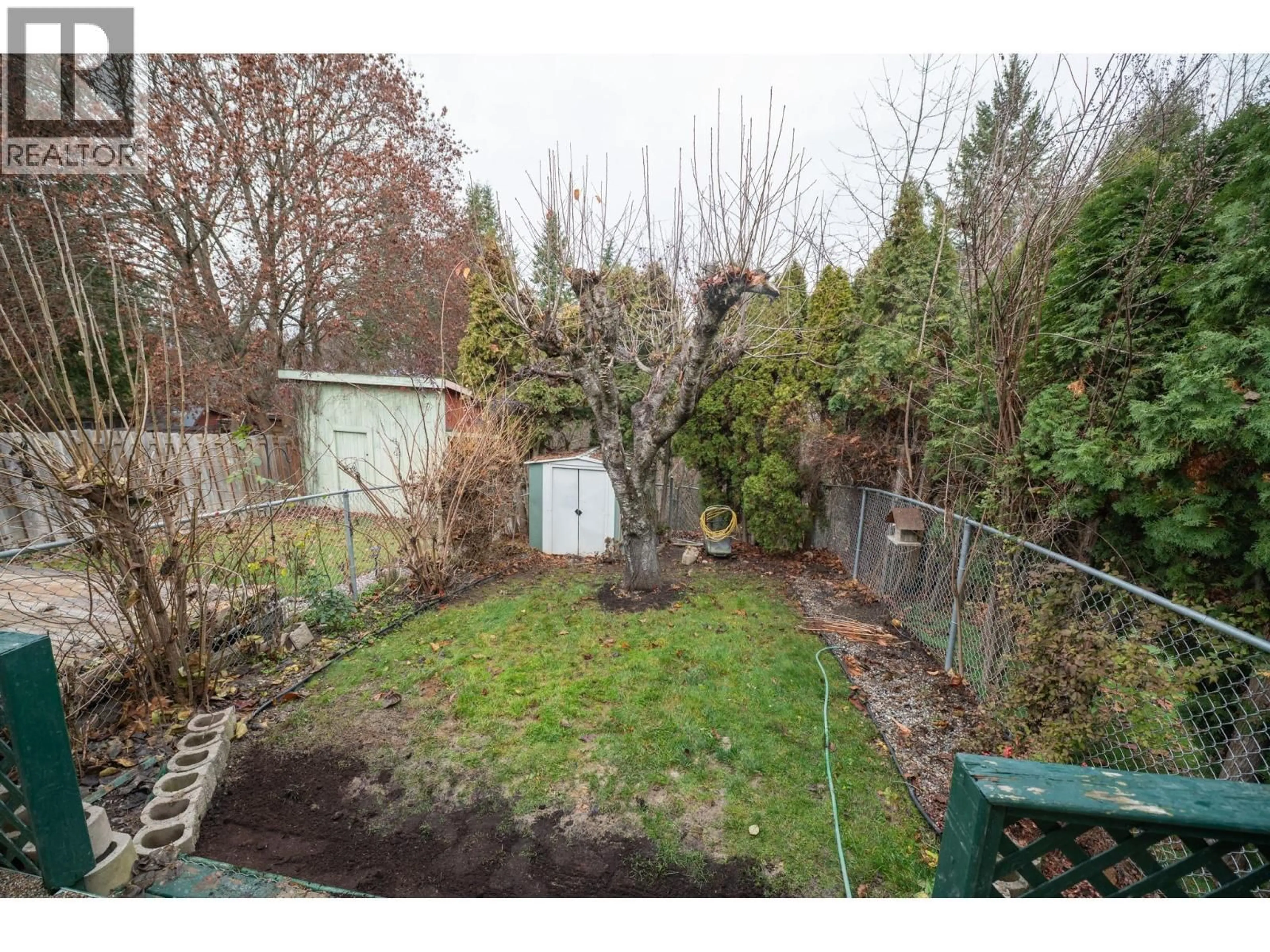 Shed for 924 DOGWOOD STREET, Creston British Columbia V0B1G3