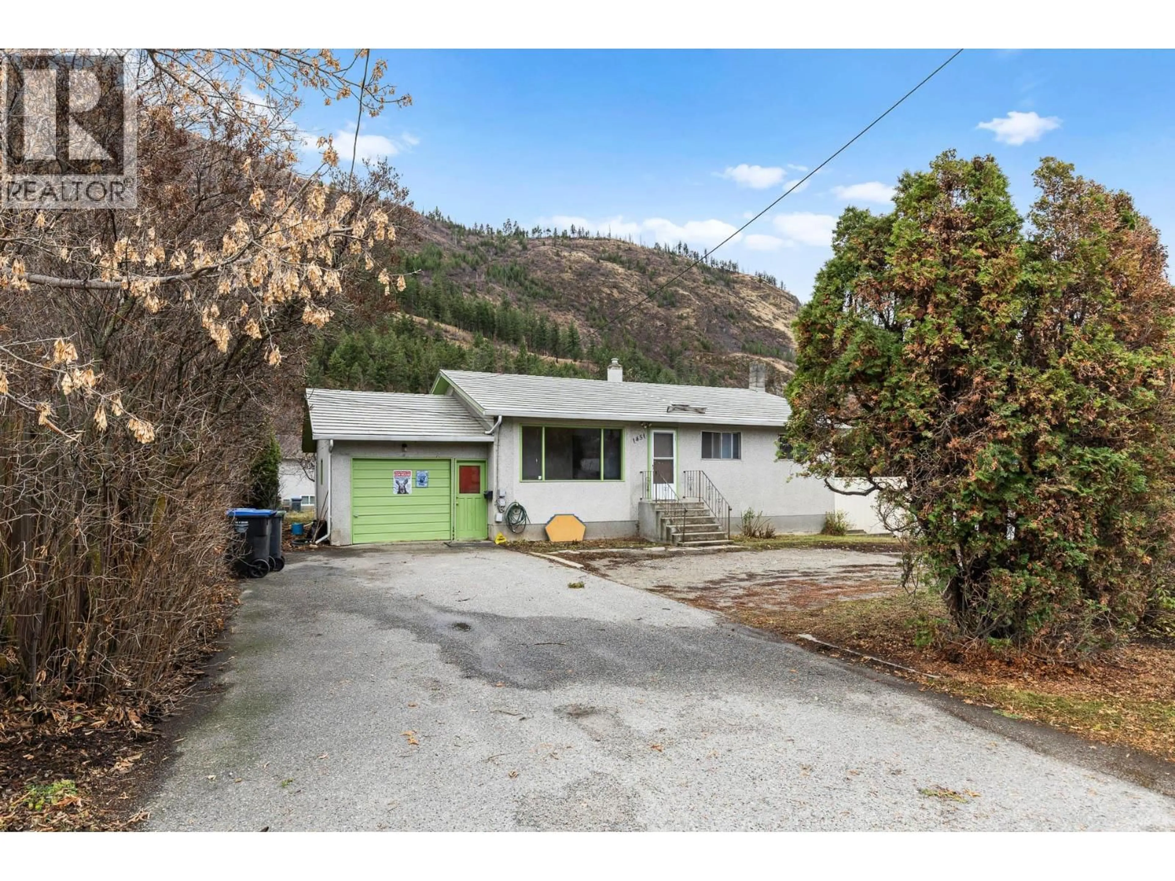 A pic from outside/outdoor area/front of a property/back of a property/a pic from drone, mountain view for 1451 ROSS ROAD, West Kelowna British Columbia V1W1L5