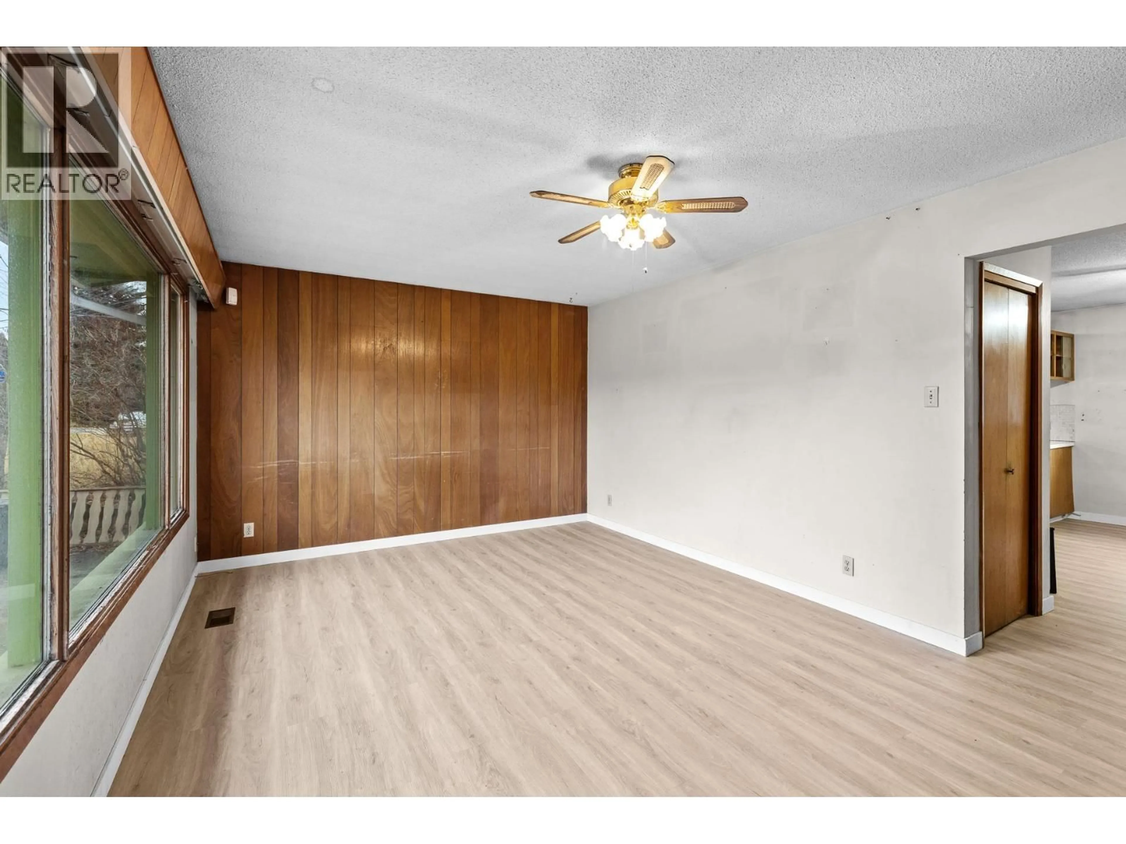 A pic of a room for 1451 ROSS ROAD, West Kelowna British Columbia V1W1L5
